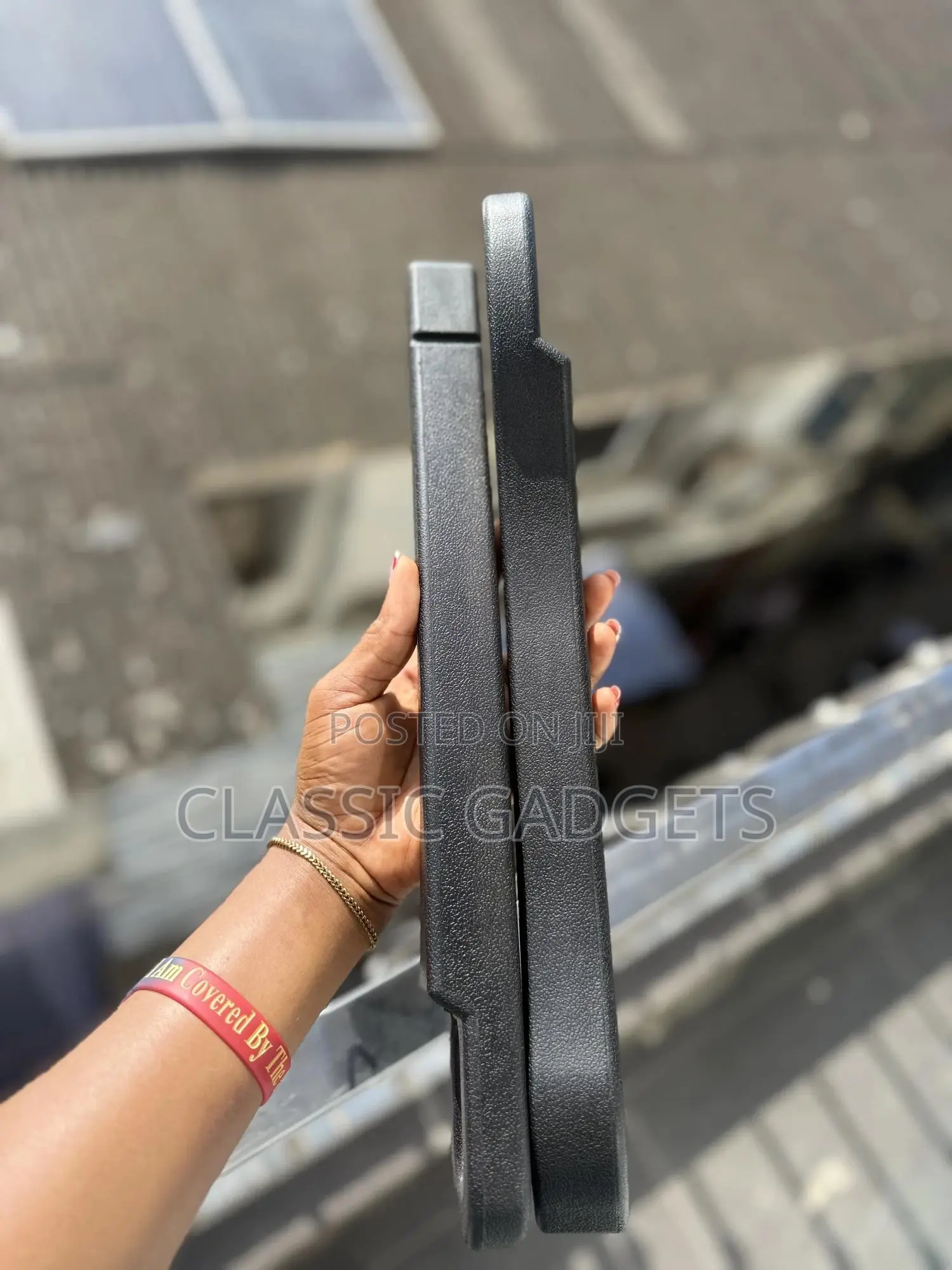 Car Seat Gap Filler With Phone Holder (2pcs)