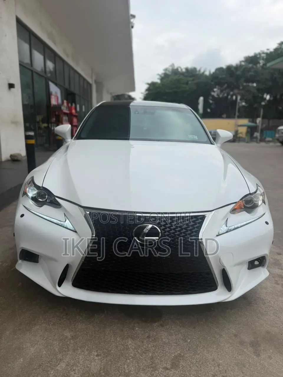 Lexus IS 2015 White