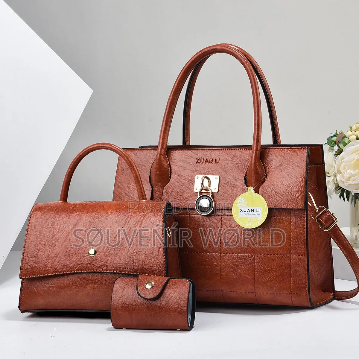 Beautiful College Strong Leader Hand Bags