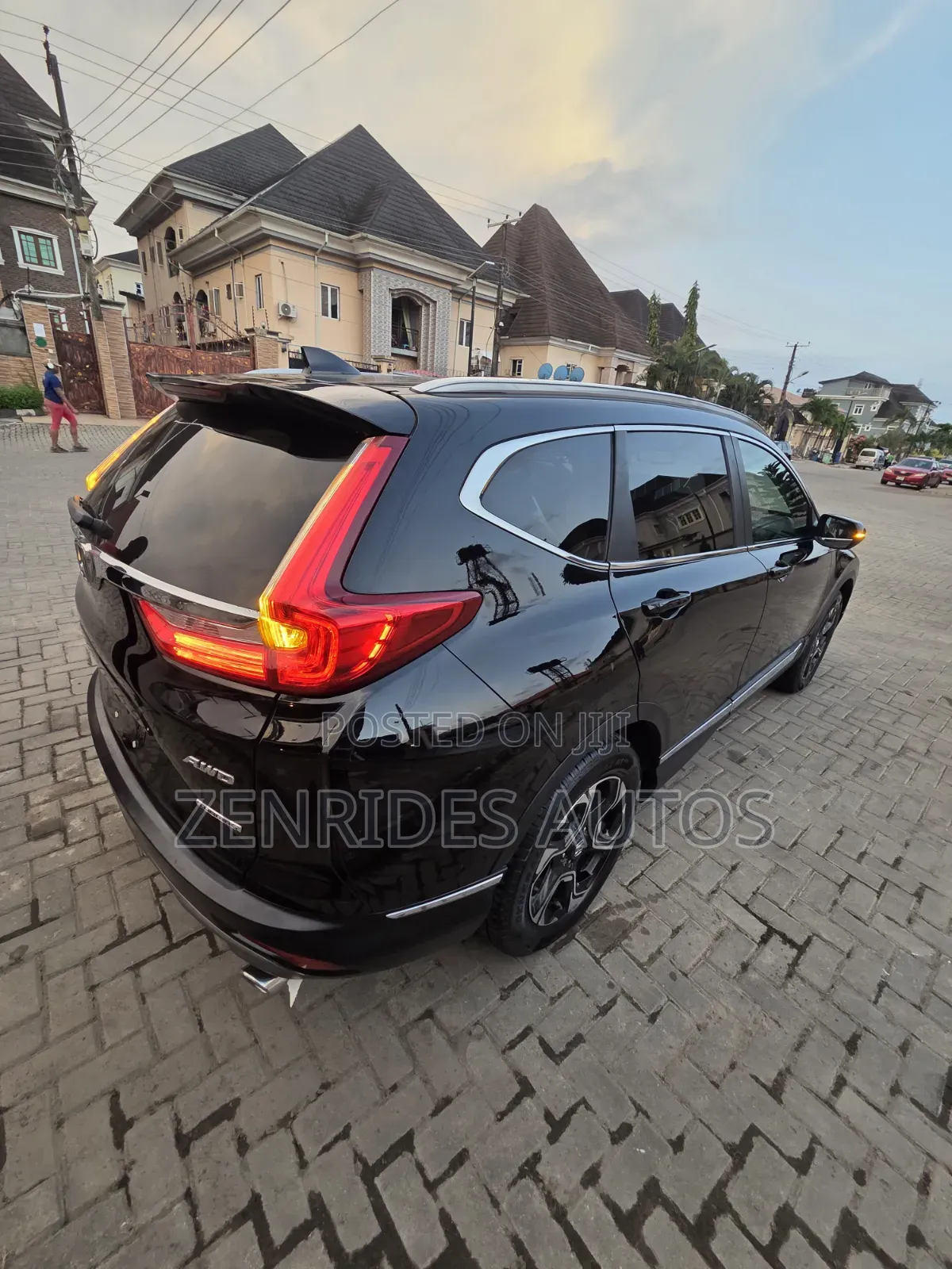Honda CR-V Touring AWD 2018 Black