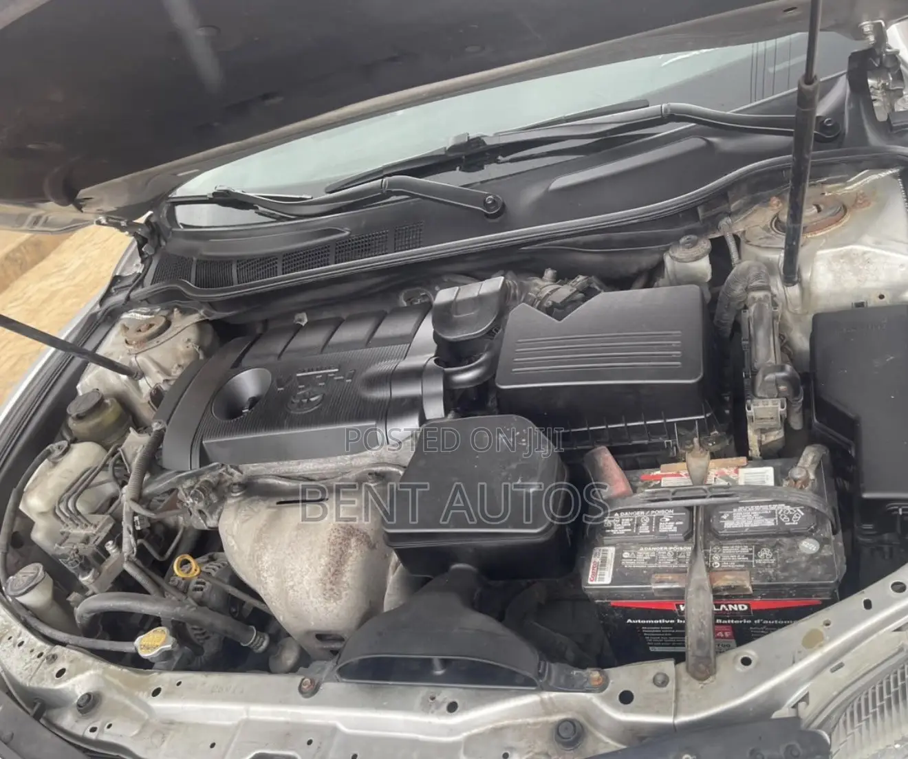 Toyota Camry SE 4dr Sedan (2.5L 4cyl 6AM) 2010 Silver