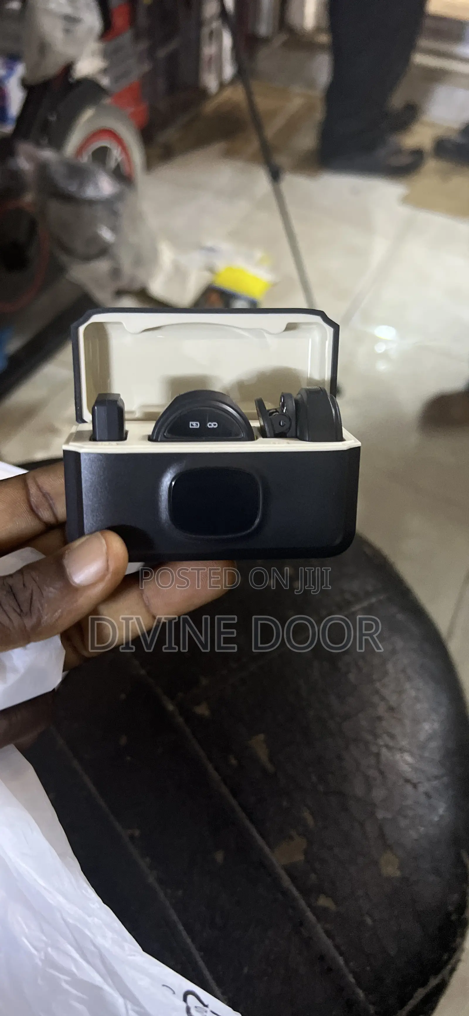Wireless Microphone for Vlog