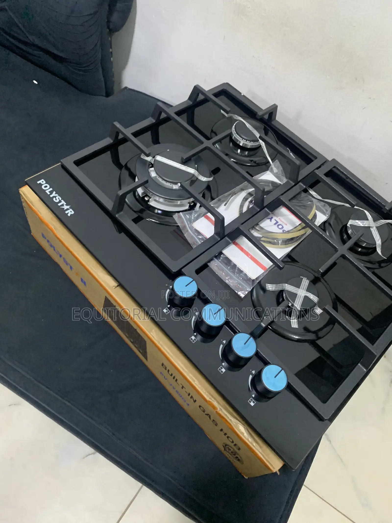 Polystar 4 Burner Gas Cooker Built Into Kitchen Counter