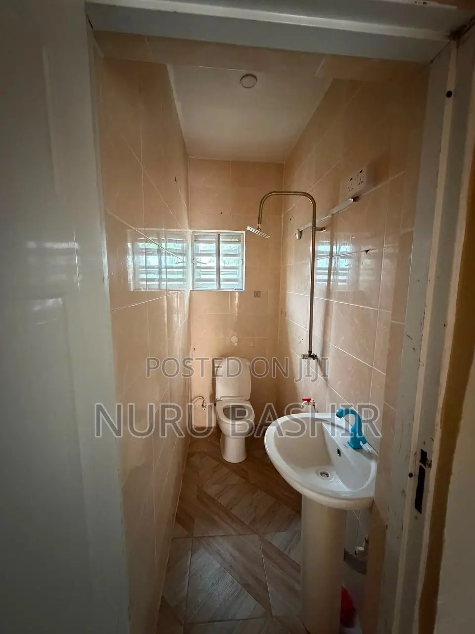 1bdrm Bungalow in Ikolaba, Bodija for rent