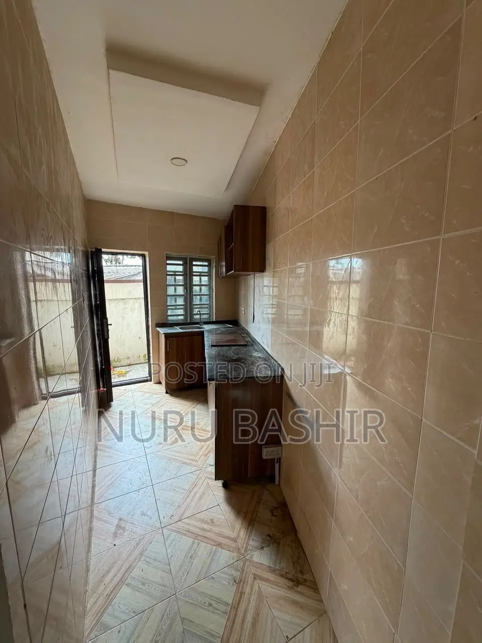1bdrm Bungalow in Ikolaba, Bodija for rent