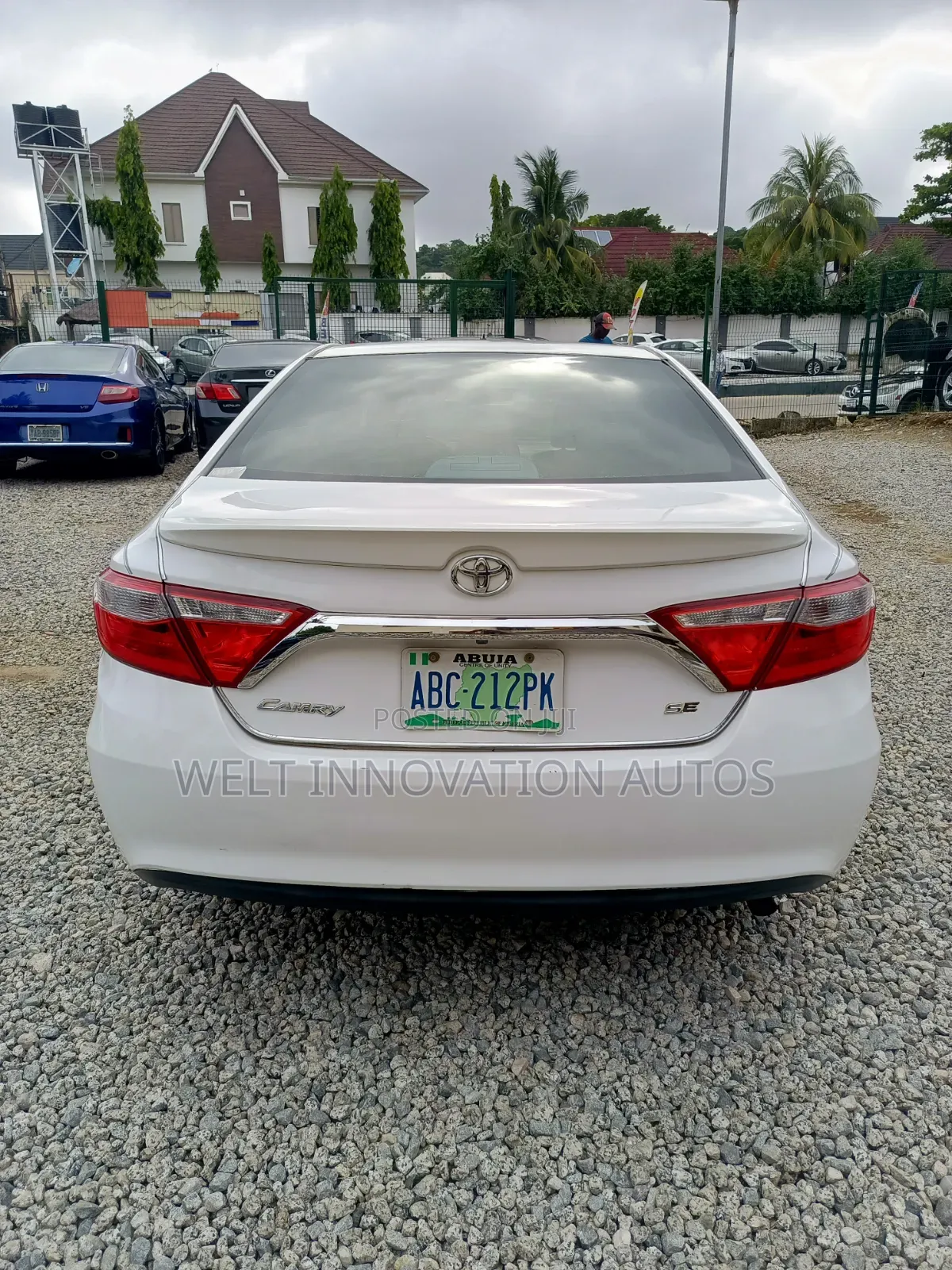 Toyota Camry 2016 White