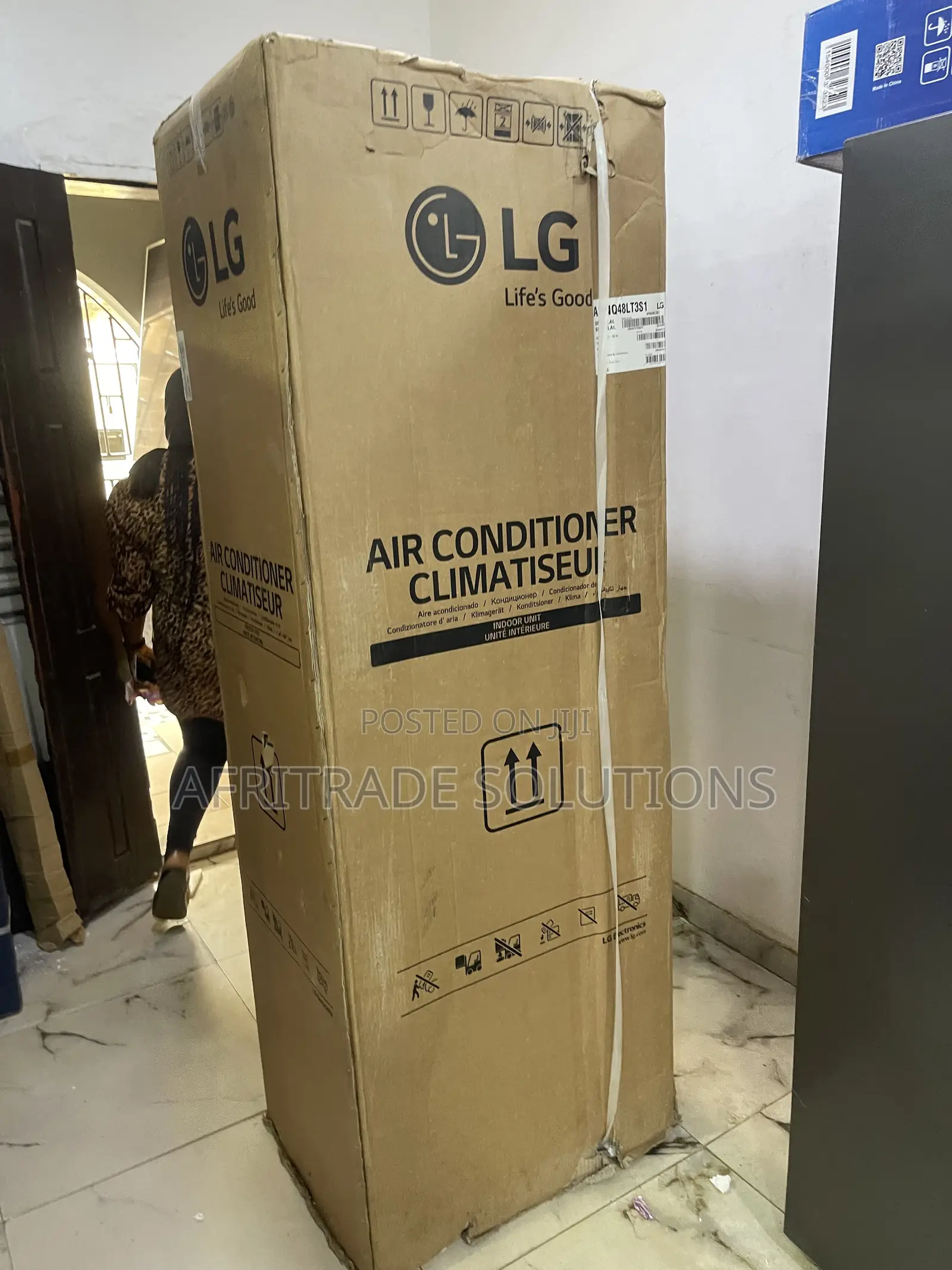 LG APNQ48LT3S1 – Big AC Cooling. Smooth Performance.