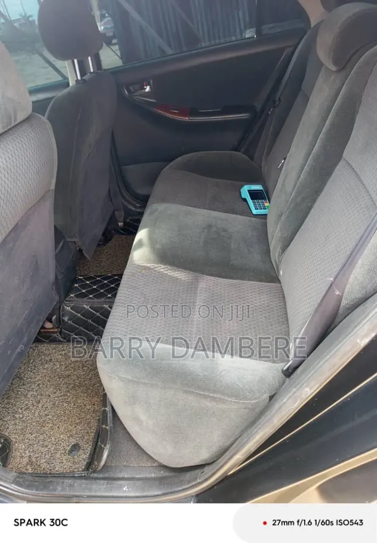 Toyota Corolla LE 2006 Black