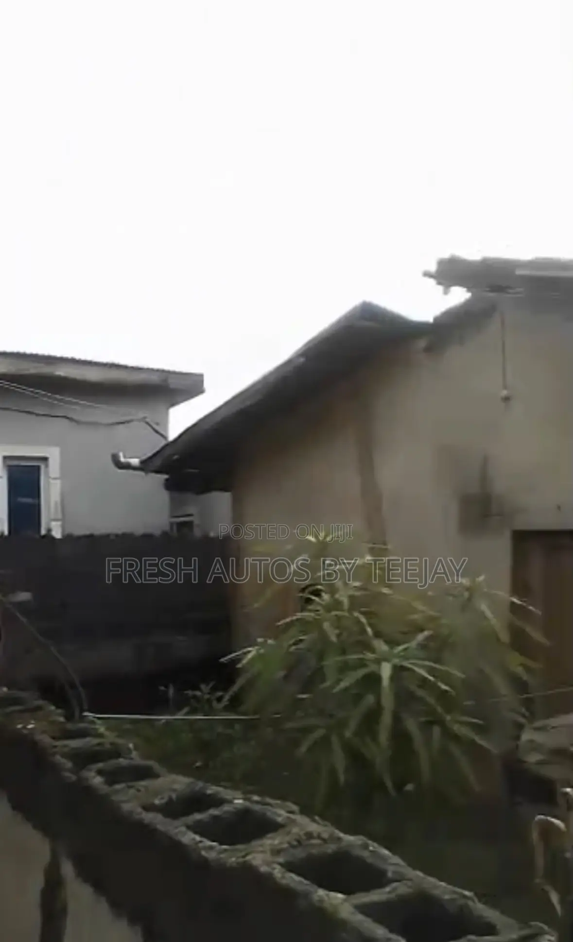 A Demolishable Bungalow on Half Plot for Sale at Akiode