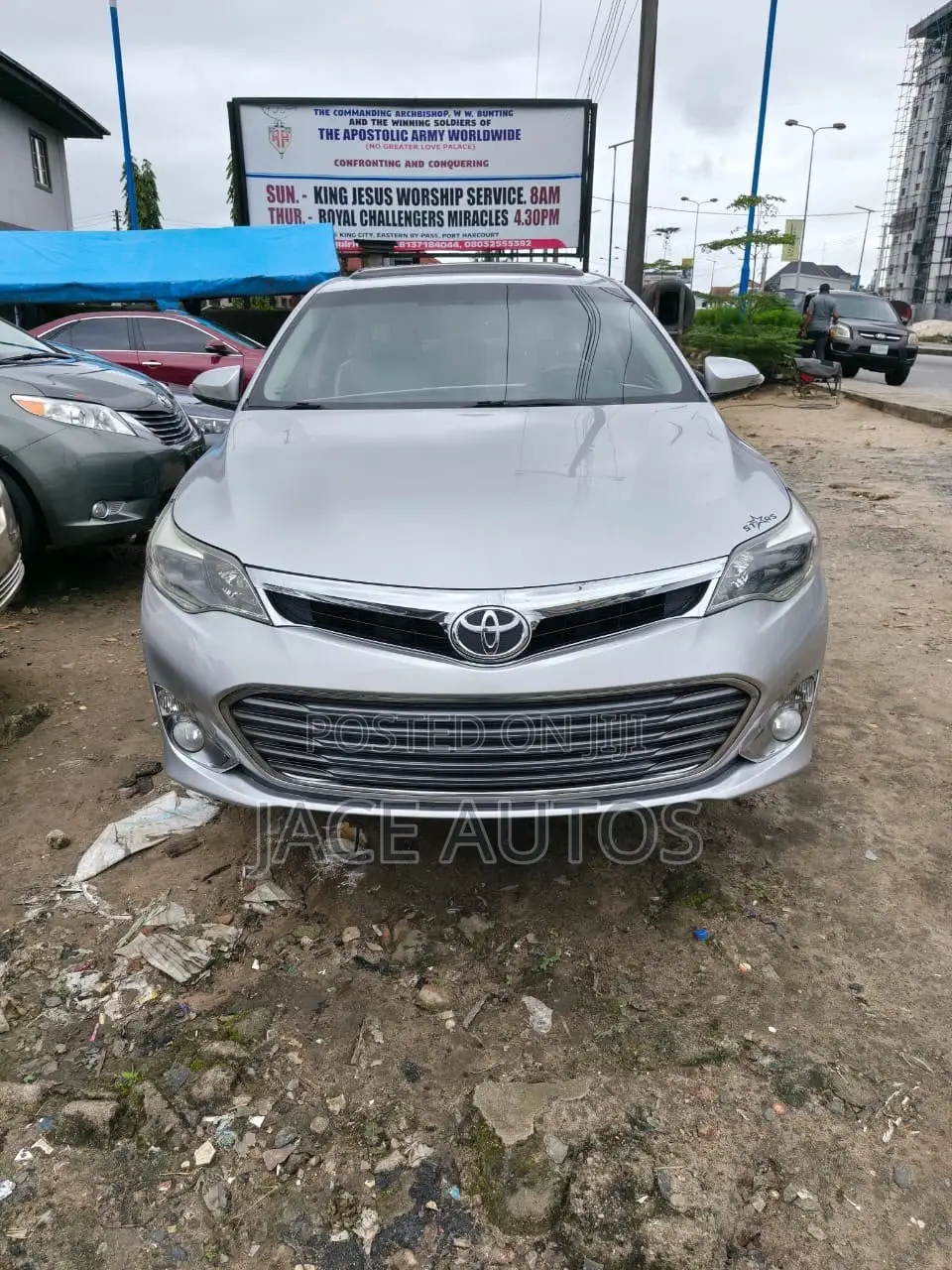 Toyota Avalon Limited 4dr Sedan (3.5L 6cyl 6A) 2015 Silver