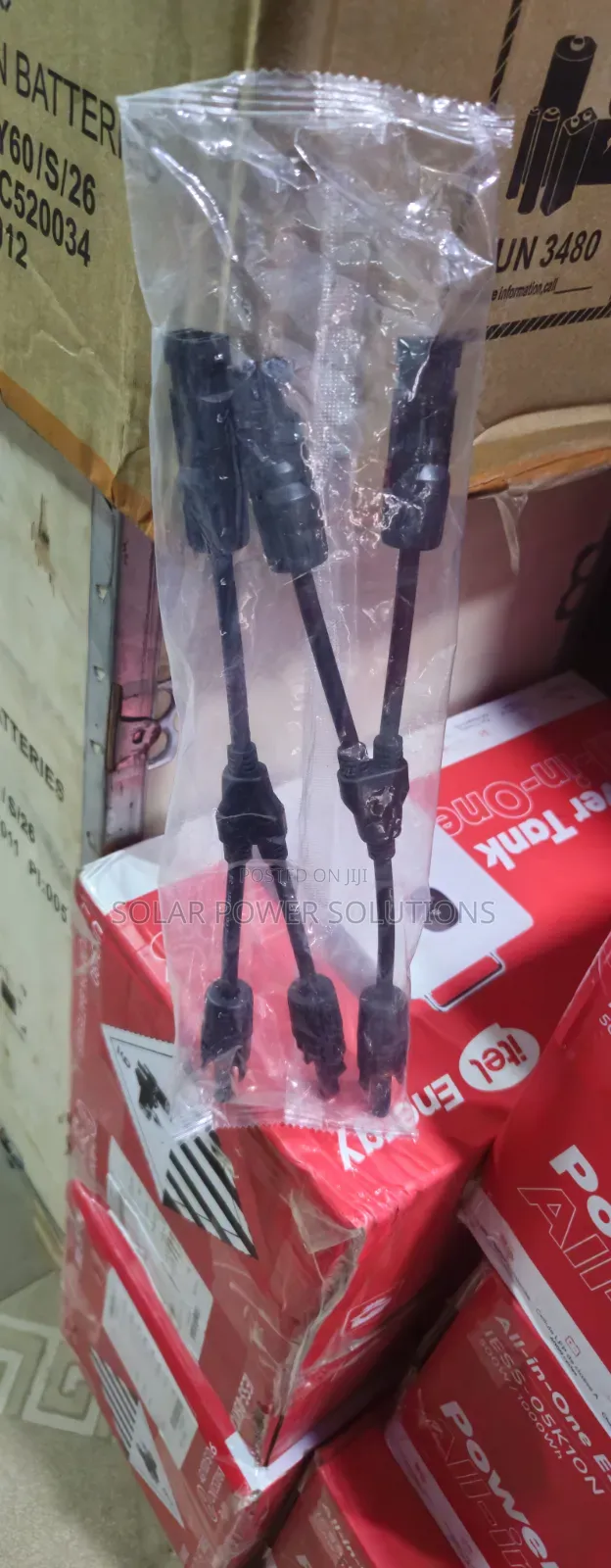 Y Solar Connector