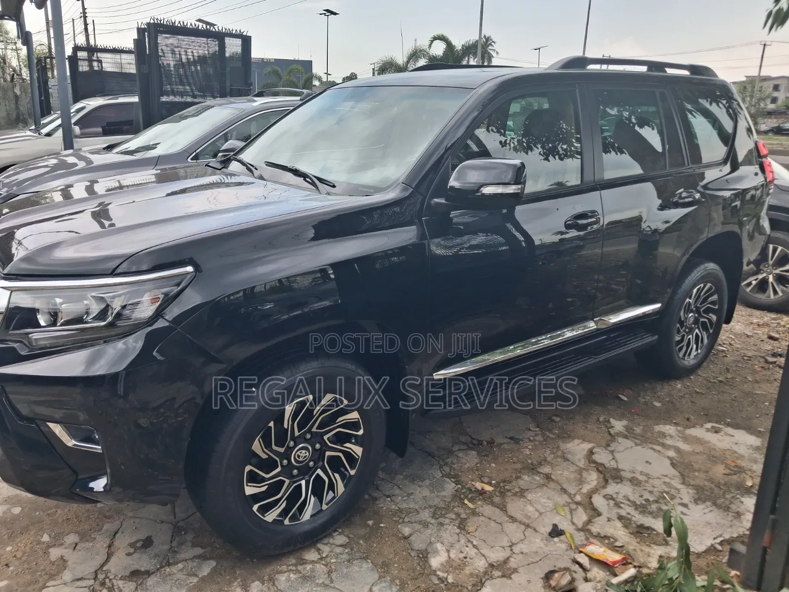 Toyota Land Cruiser Prado 2012 Black