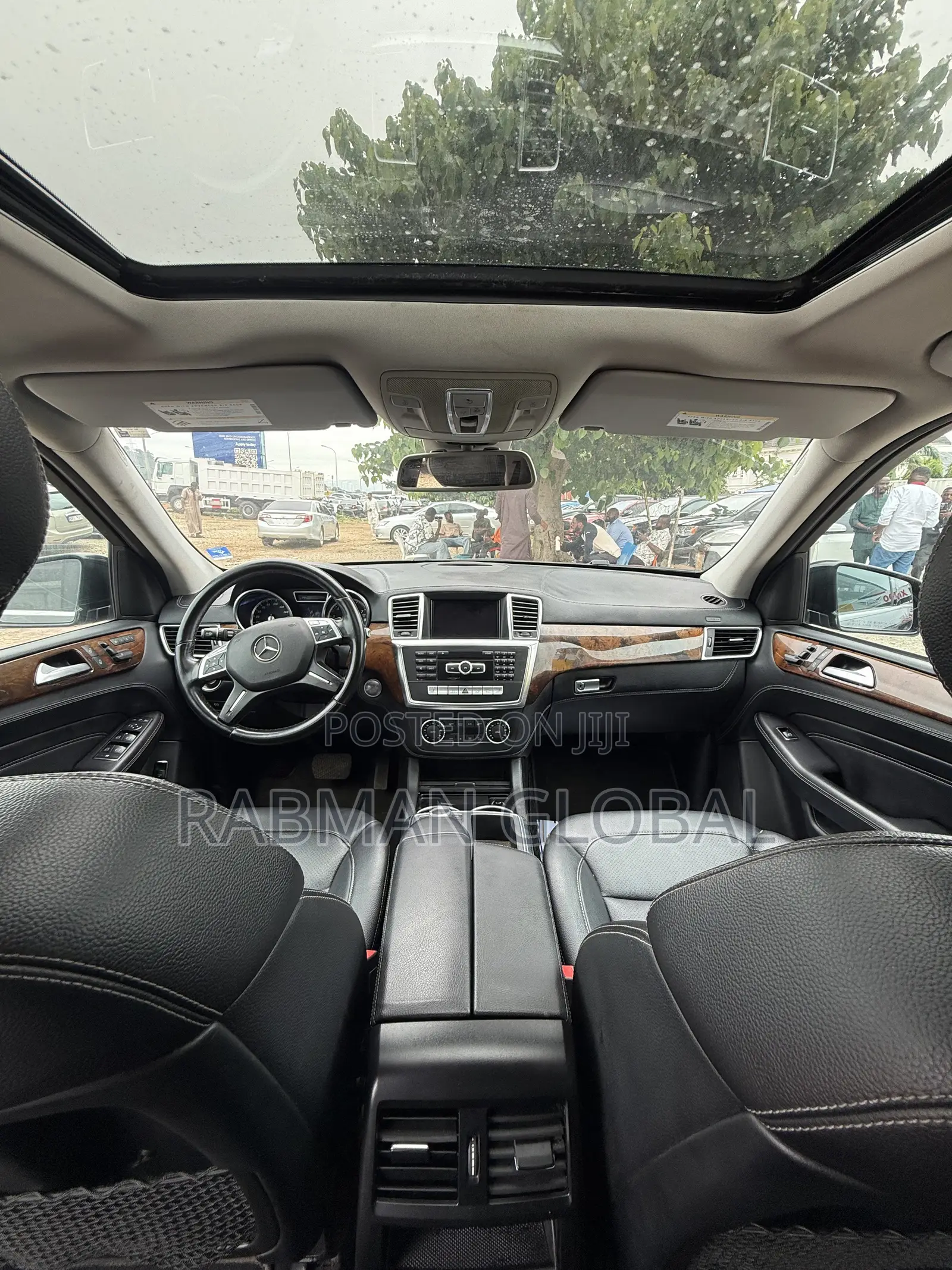 Mercedes-Benz M Class ML550 4MATIC 4dr SUV AWD (4.7L 8cyl Turbo 7A)