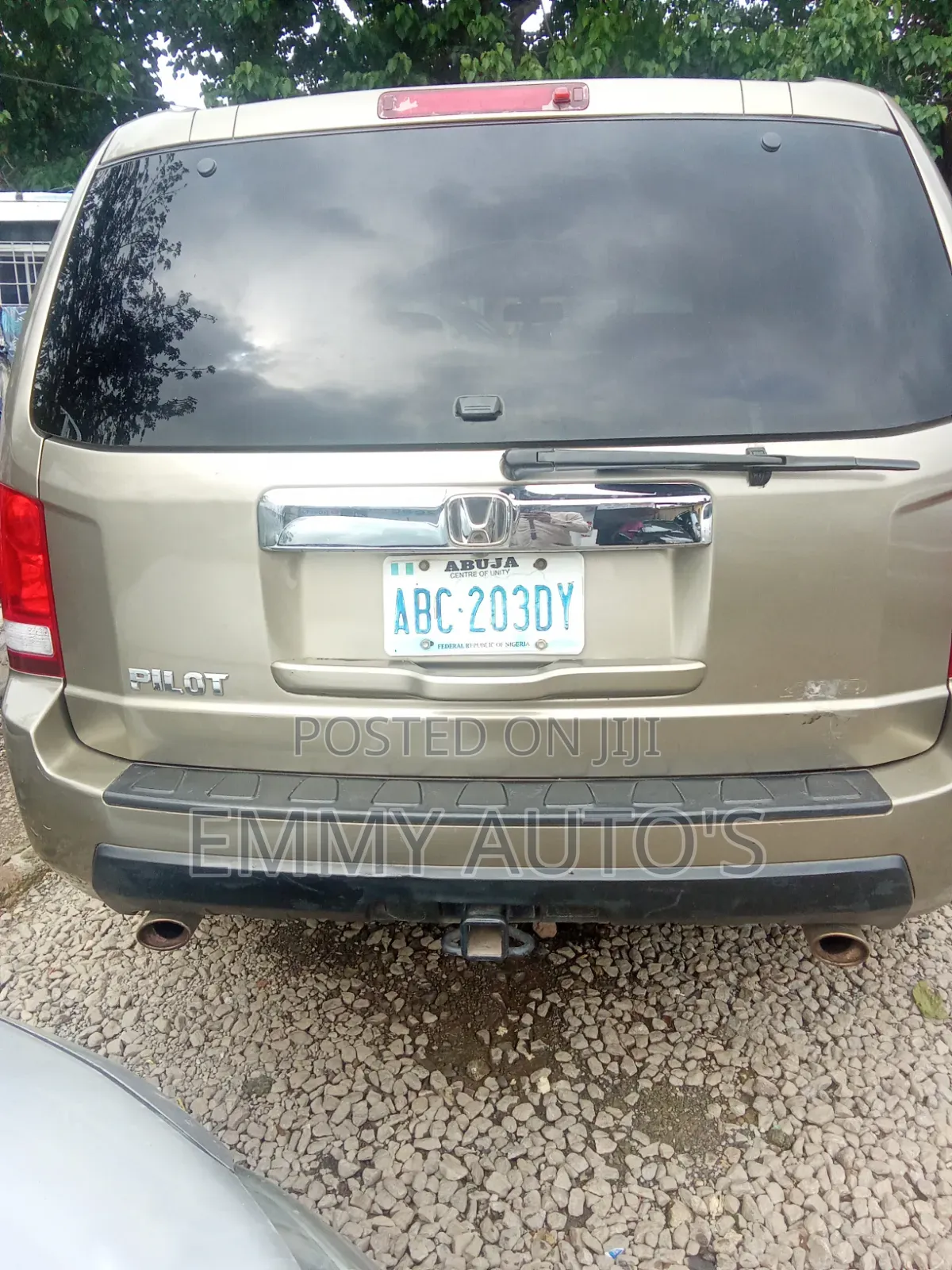 Honda Pilot 2011 Gold