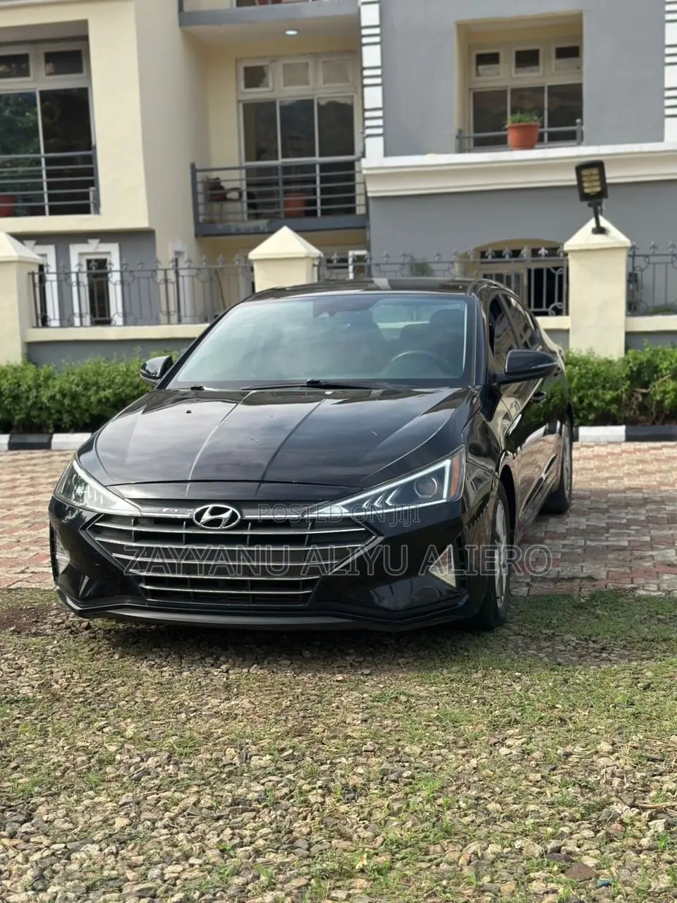 Hyundai Elantra 2019 Black