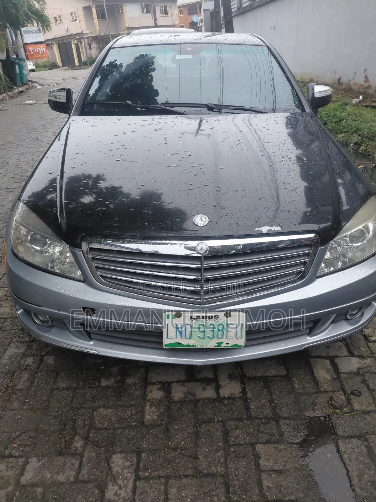 Mercedes-Benz C300 2010 Black
