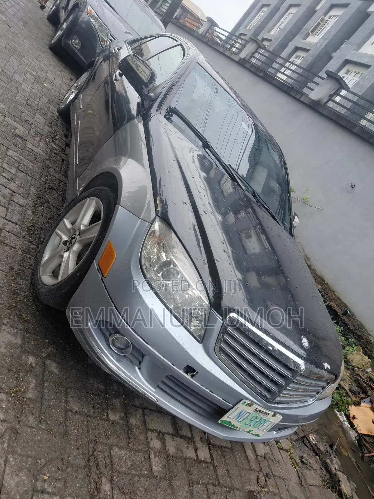 Mercedes-Benz C300 2010 Black