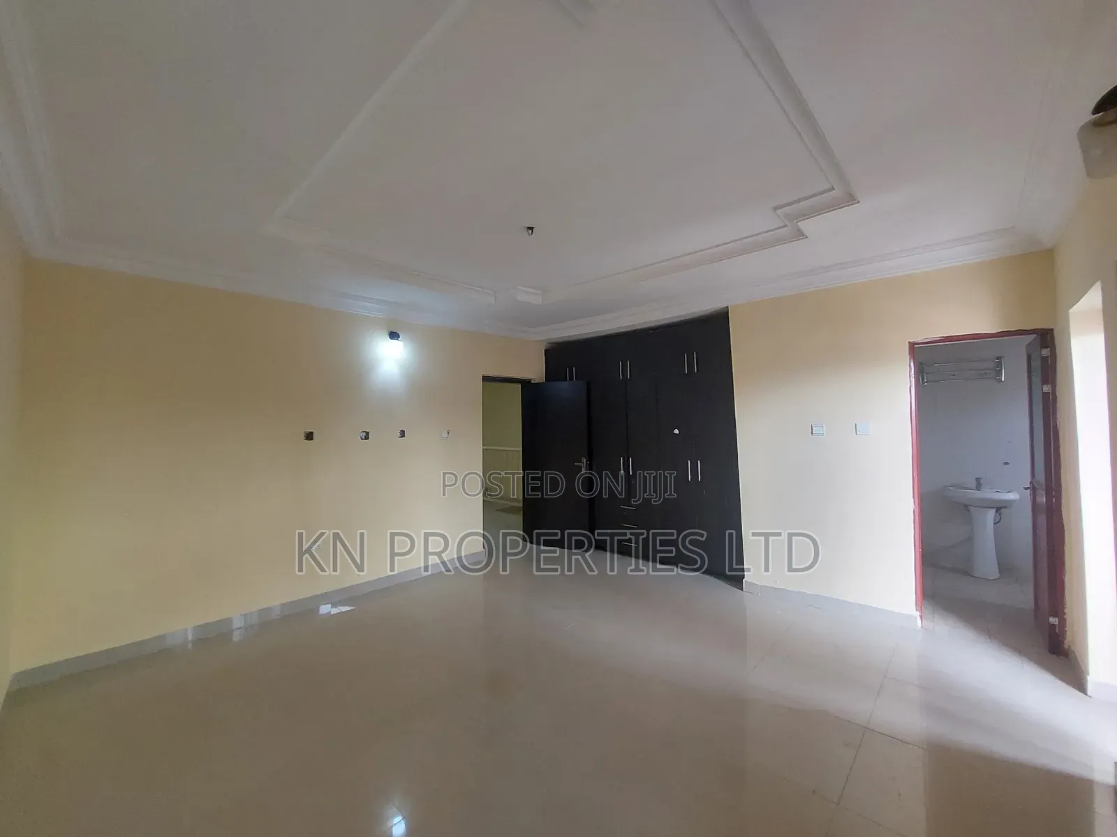 2bdrm Duplex in Airport Road, FHA for rent