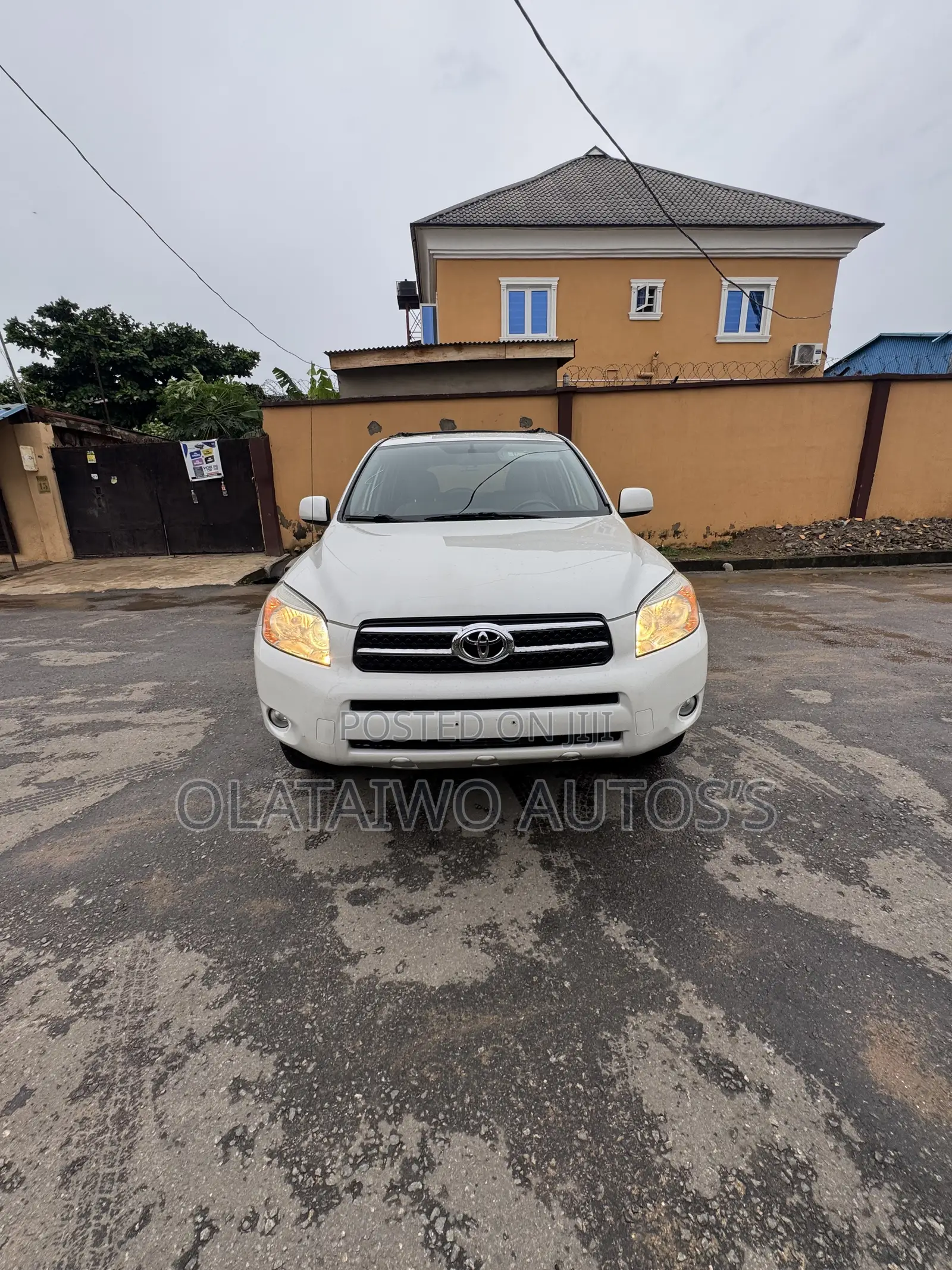 Toyota RAV4 Limited 2008 White