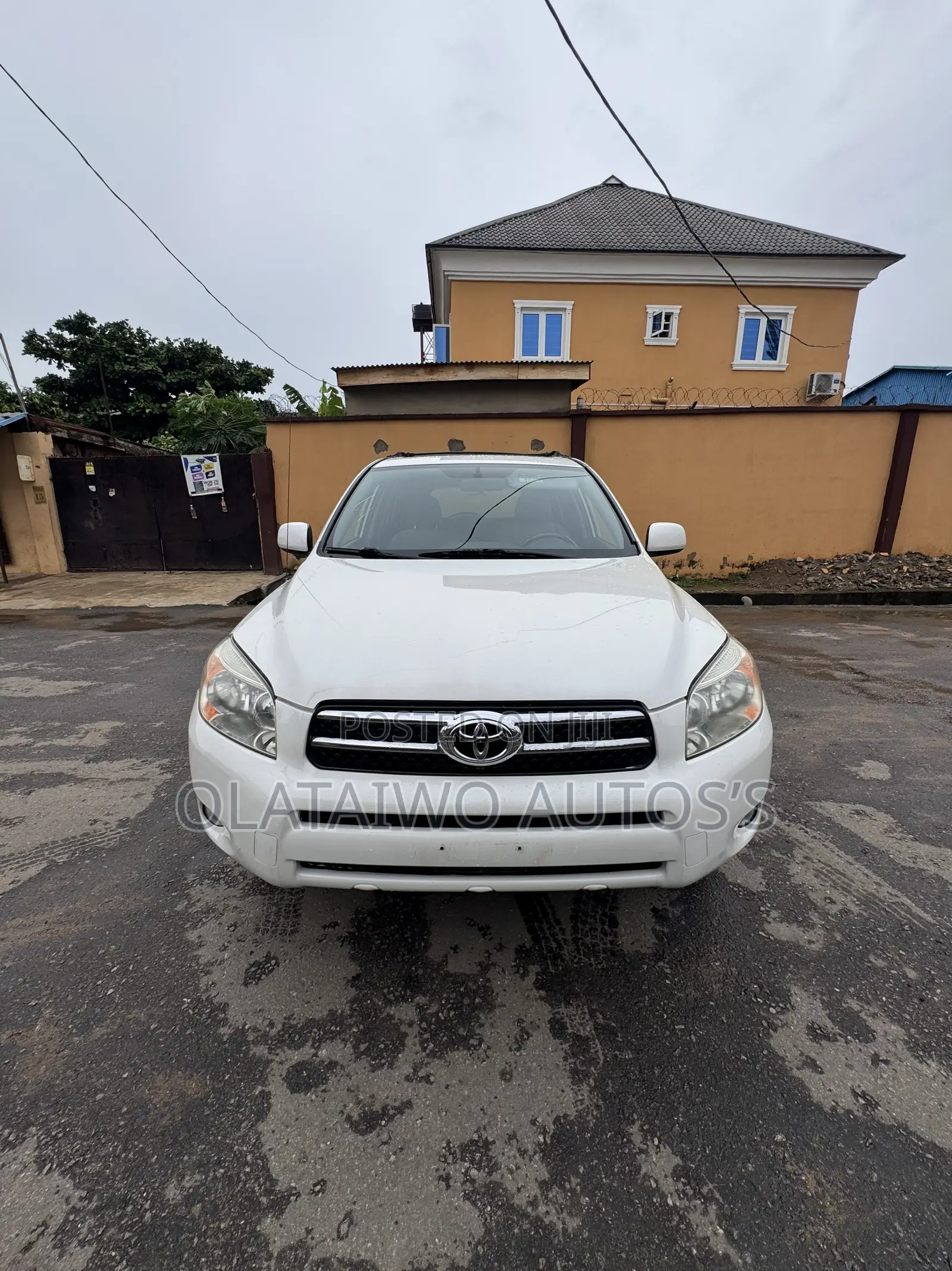 Toyota RAV4 Limited 2008 White
