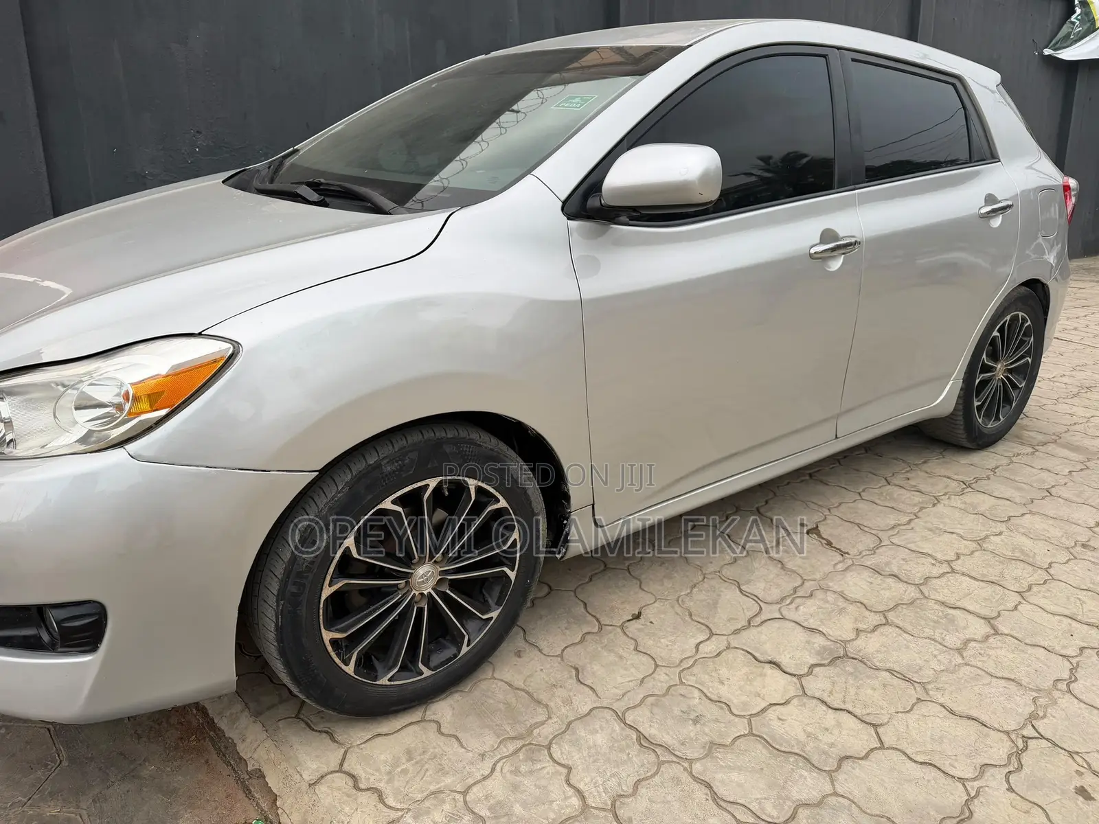 Toyota Matrix 2010 Silver
