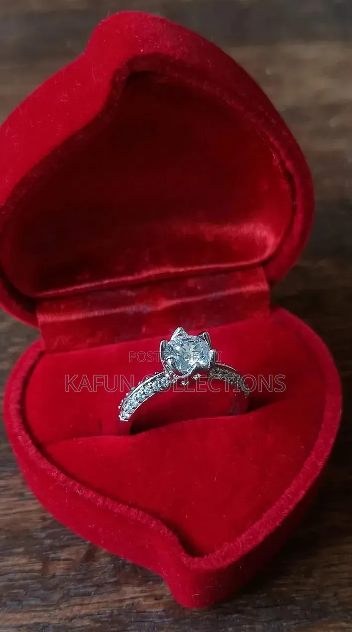 Resizable Proposal/Engagement Ring