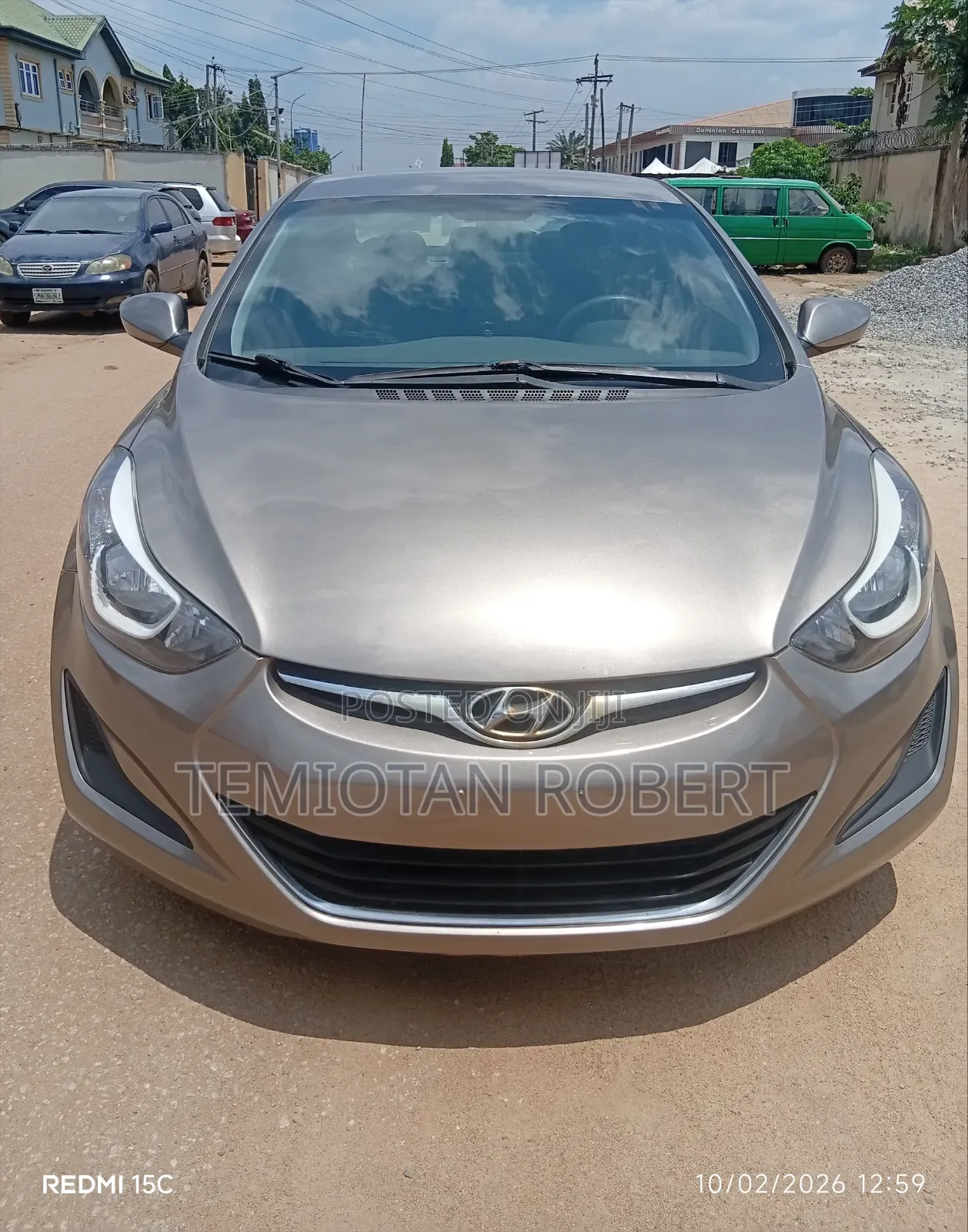Hyundai Elantra Limited 4dr Sedan (1.8L 4cyl 6A) 2015 Gold