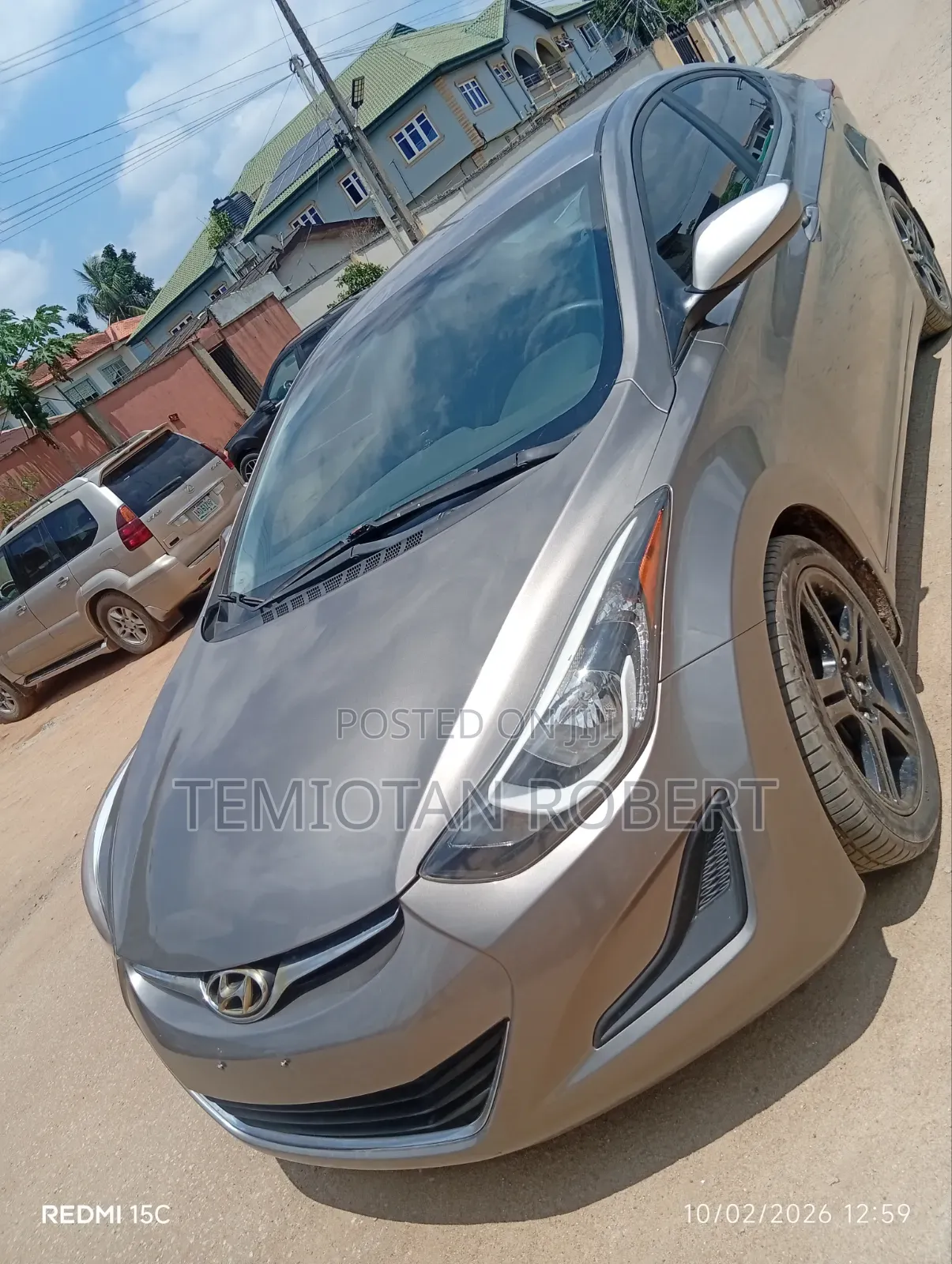 Hyundai Elantra Limited 4dr Sedan (1.8L 4cyl 6A) 2015 Gold