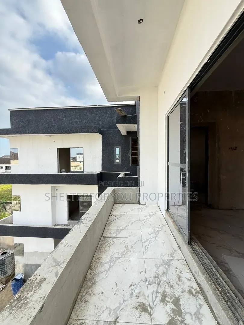 1bdrm Apartment in Sangotedo for sale