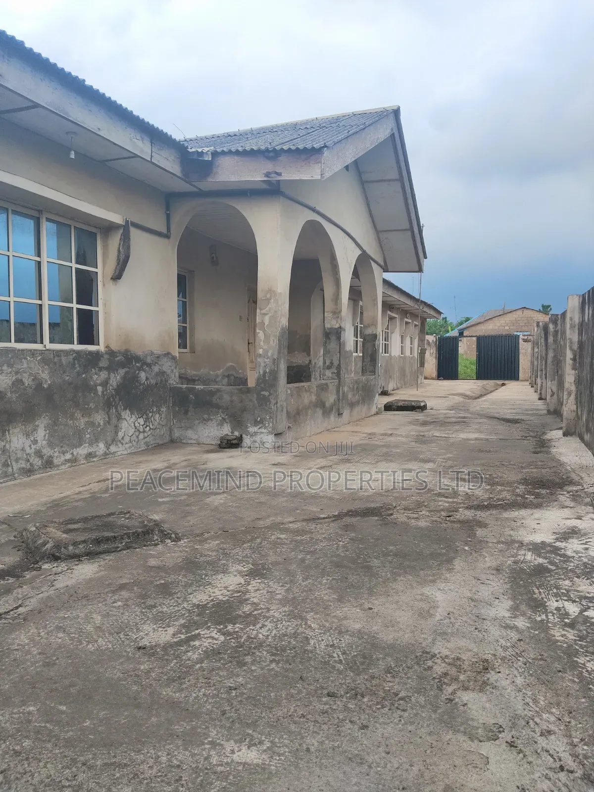 Furnished 3bdrm Bungalow in Ijebu Egbe for sale