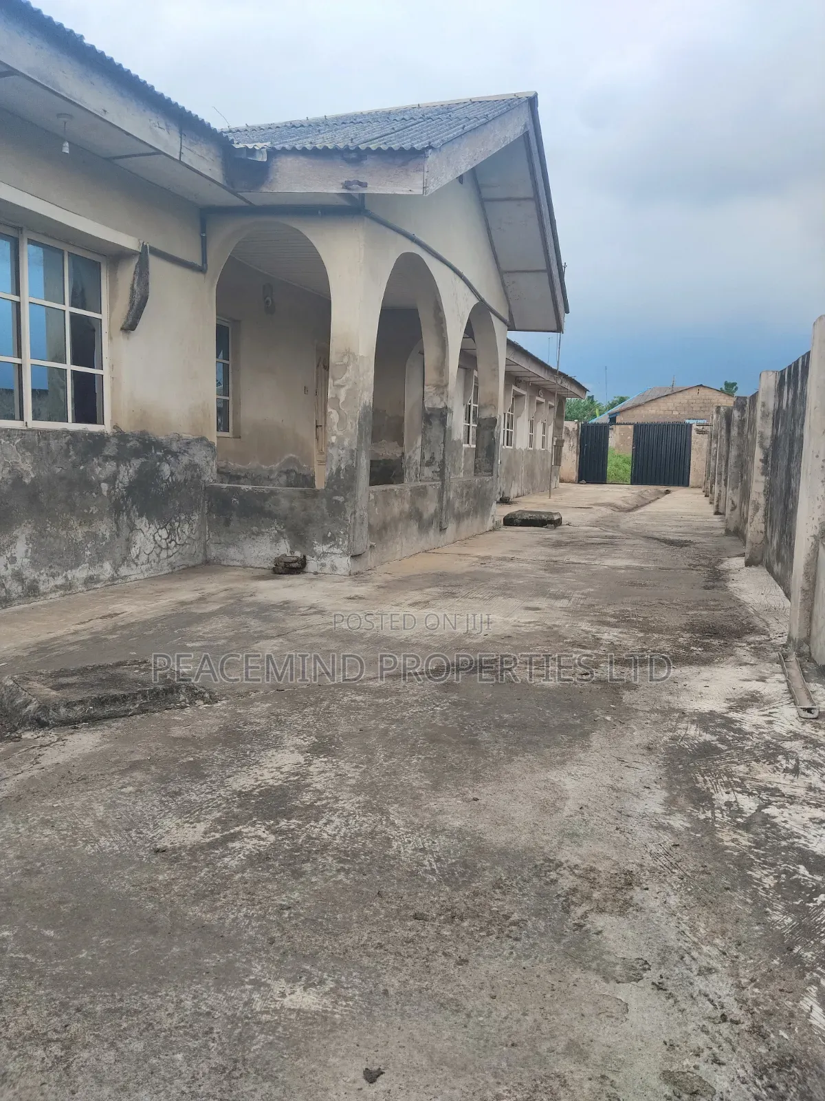 Furnished 3bdrm Bungalow in Ijebu Egbe for sale