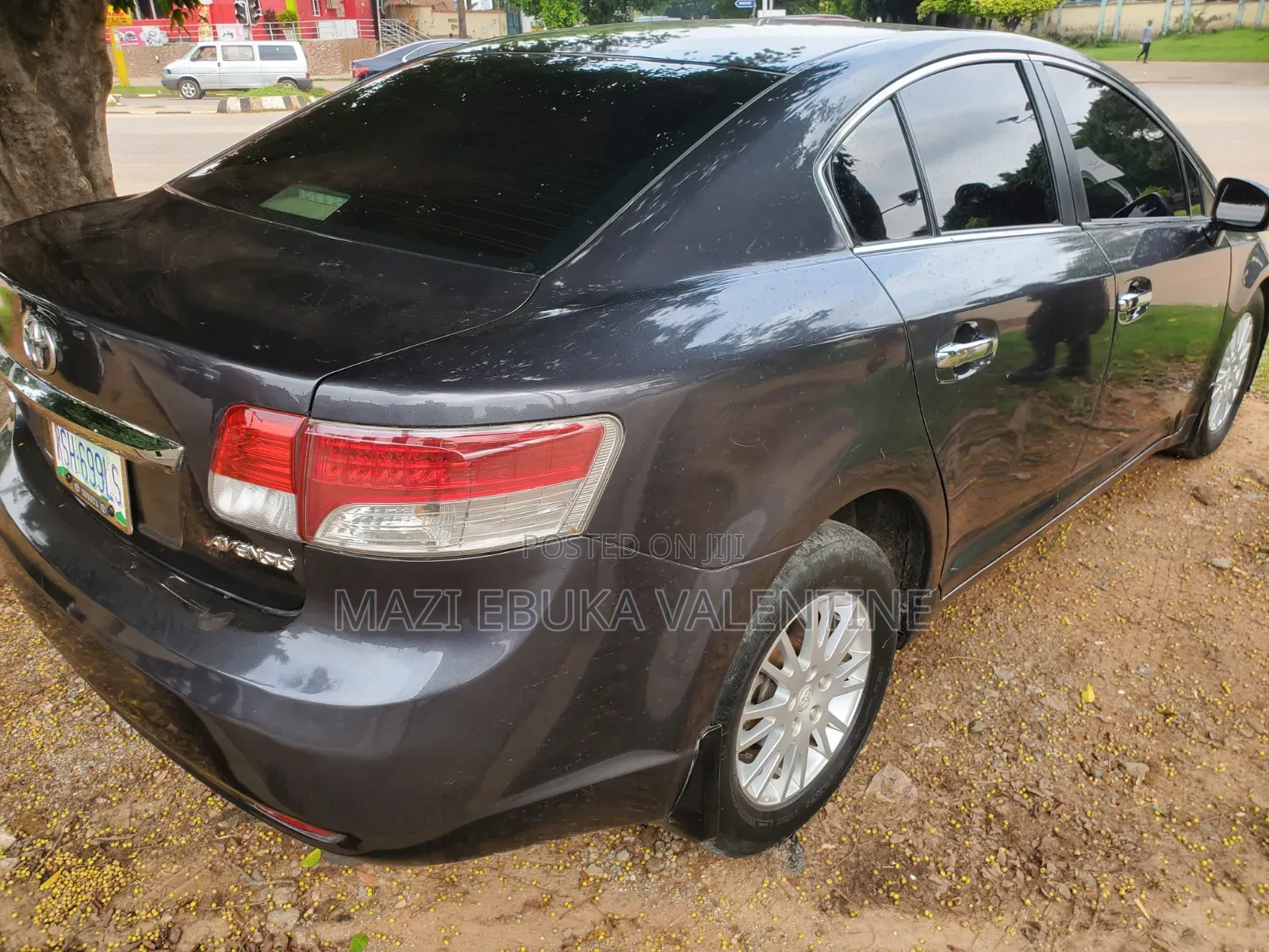 Toyota Avensis 2014 Gray