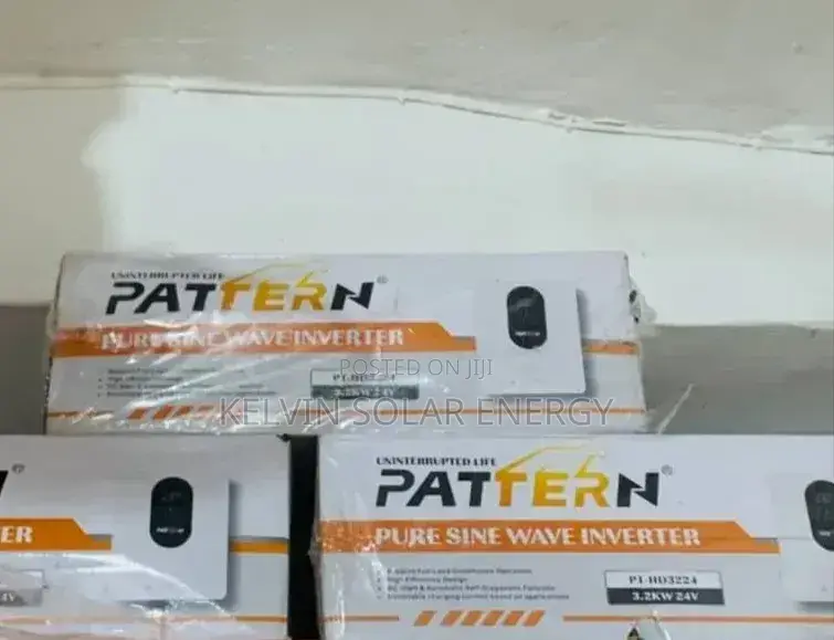 Pattern 3.2kva Hybrid Inverter 24v