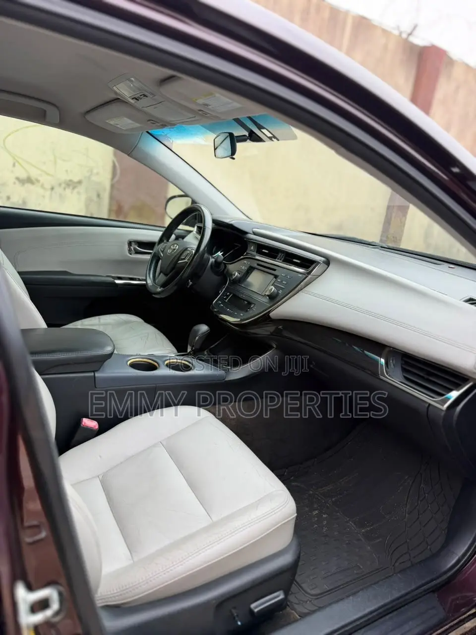 Toyota Avalon XLE 4dr Sedan (3.5L 6cyl 6A) 2014 Burgundy