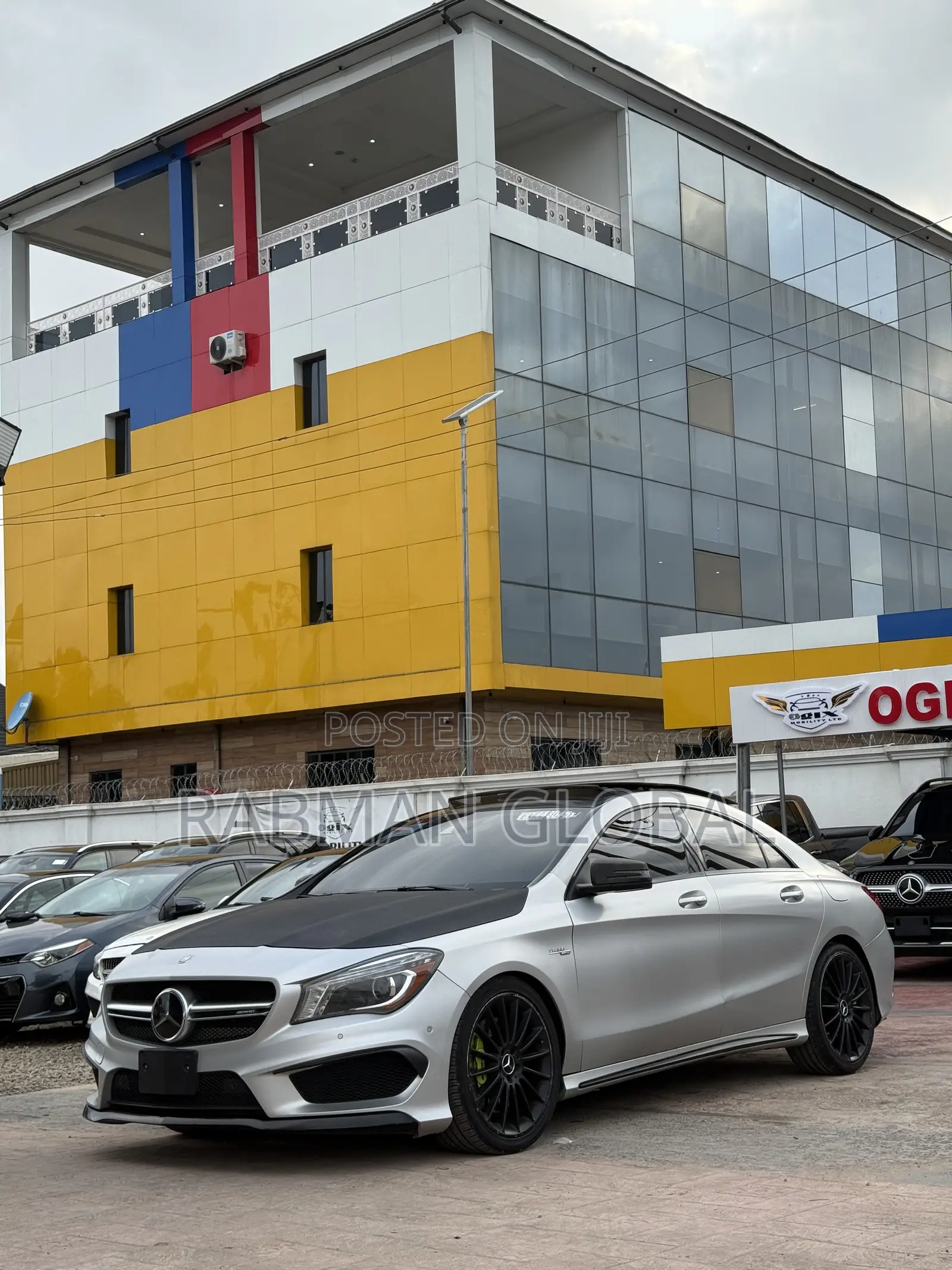 Mercedes-Benz CLA-Class AMG CLA 45 4MATIC Sedan 2016 Silver