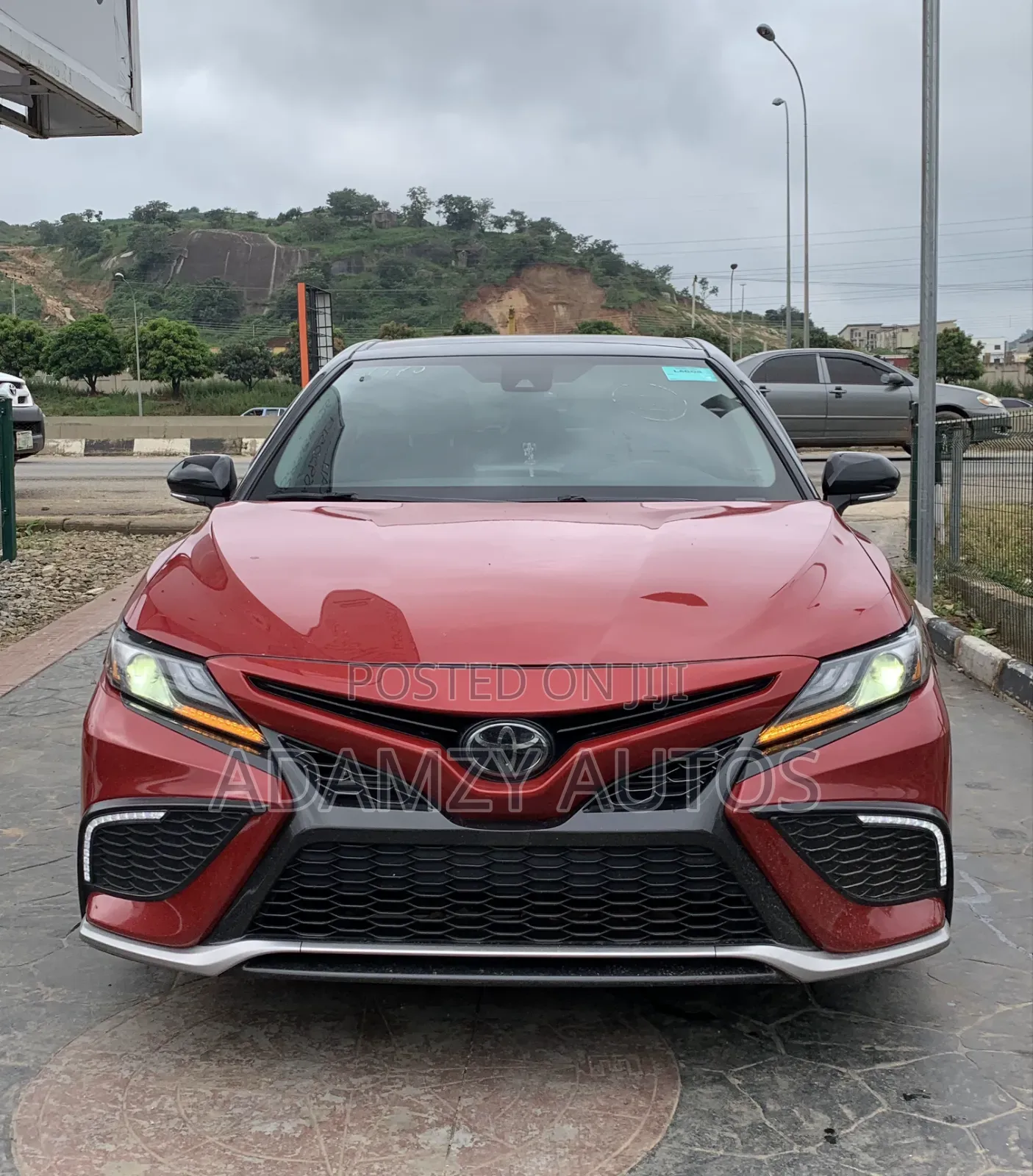 Toyota Camry 2022 Red