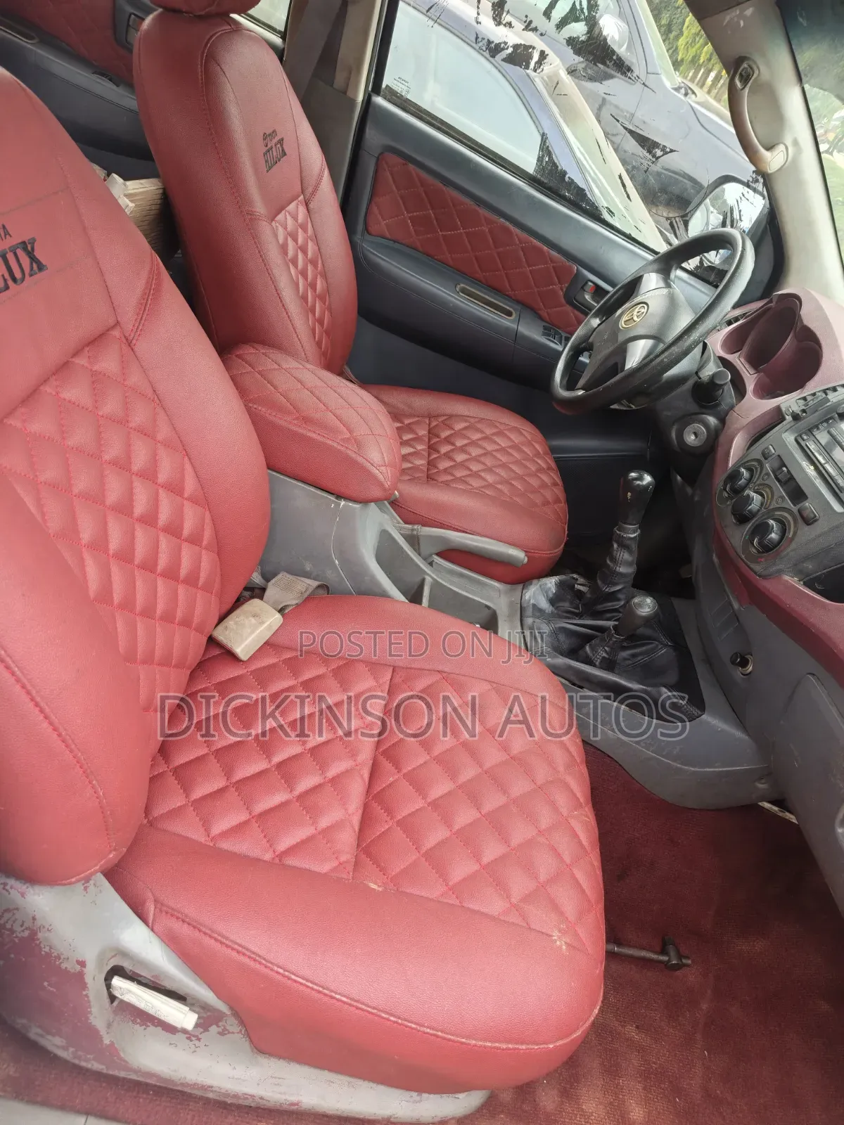 Toyota Hilux 2012 White