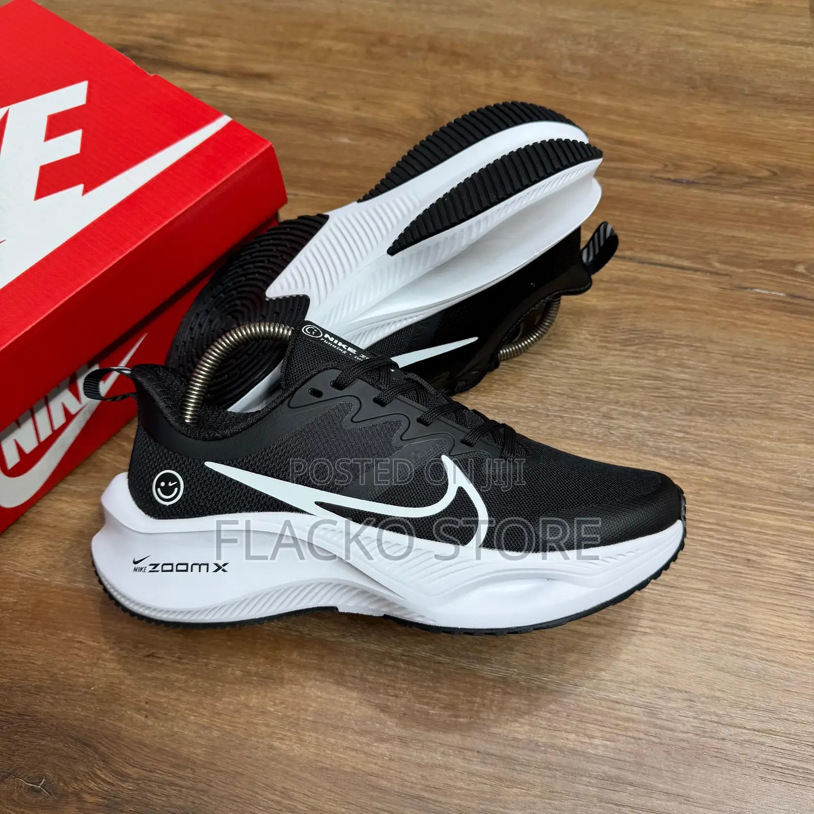 High Quality Nike ZoomX Smileys Runner Sneakers