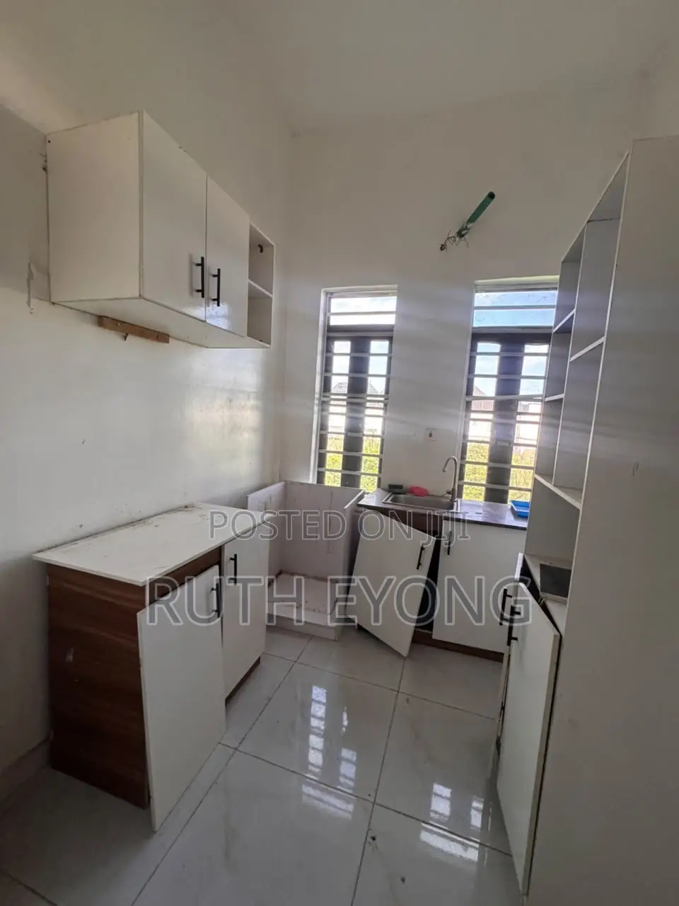 1bdrm Apartment in Oral Extension,, Lekki Phase 1 for rent