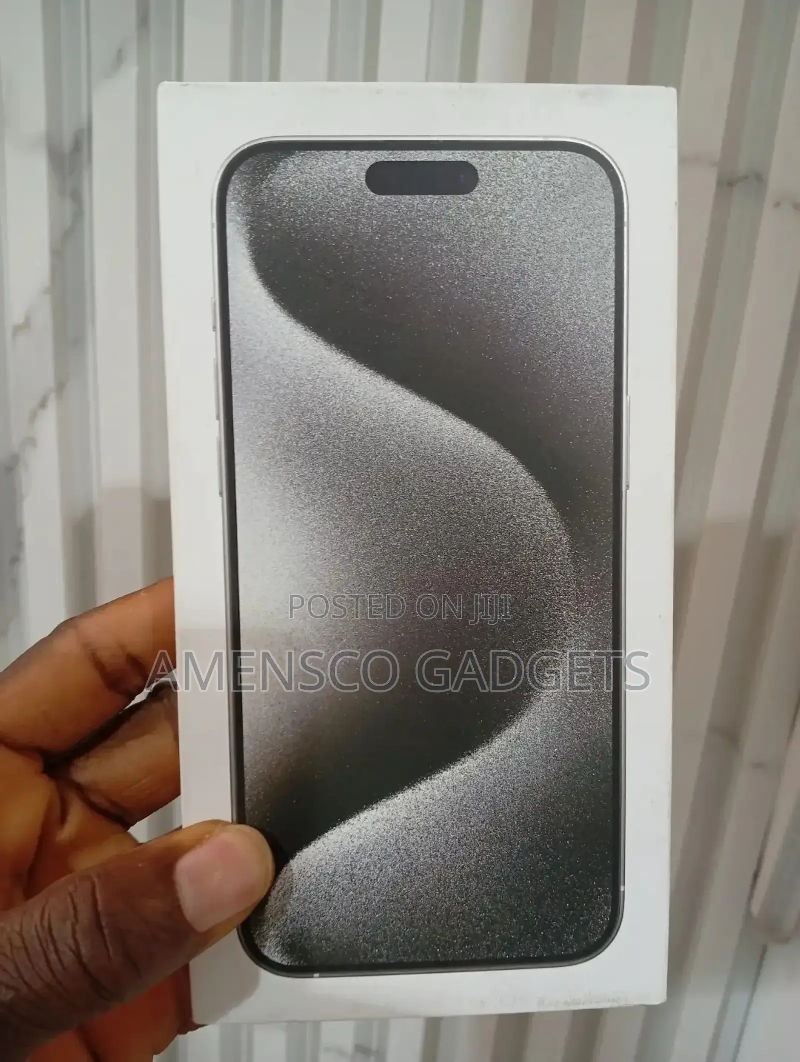 New Apple iPhone 15 Pro 128 GB Silver