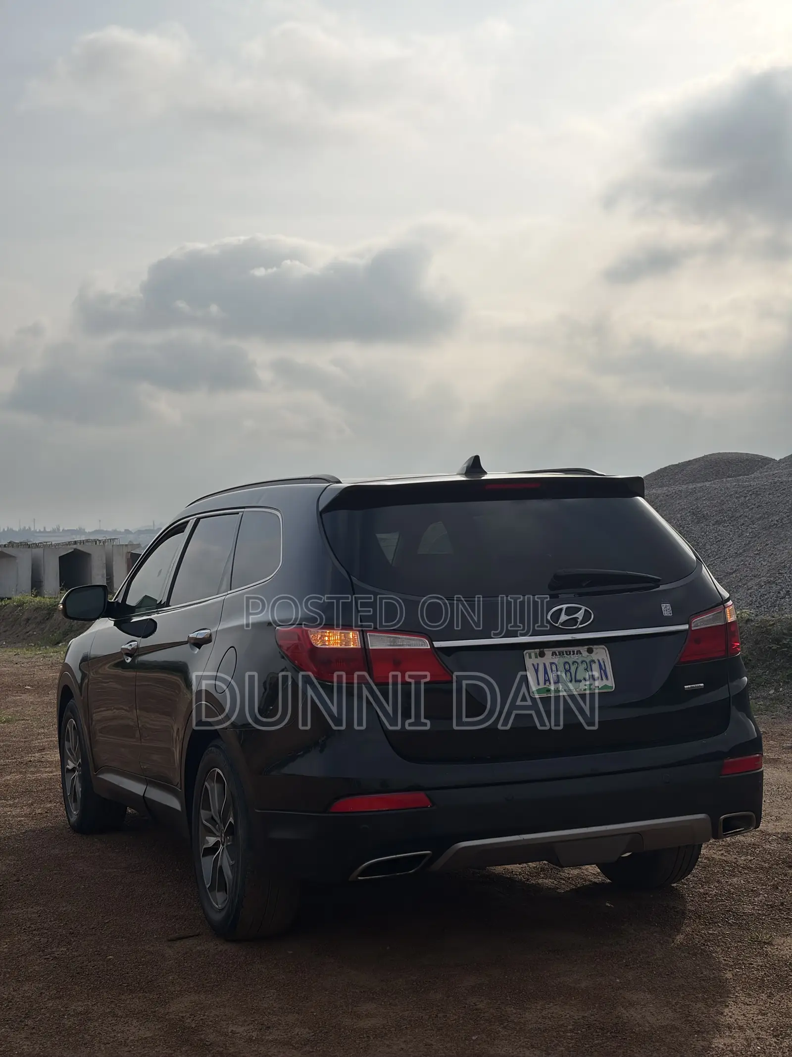 Hyundai Santa Fe 2013 Black
