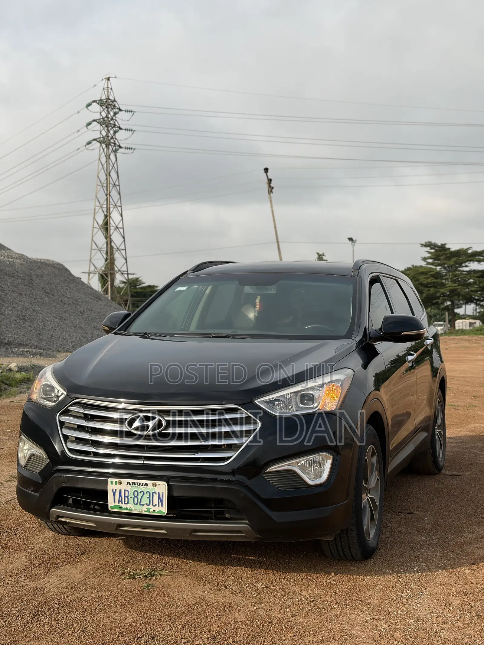 Hyundai Santa Fe 2013 Black