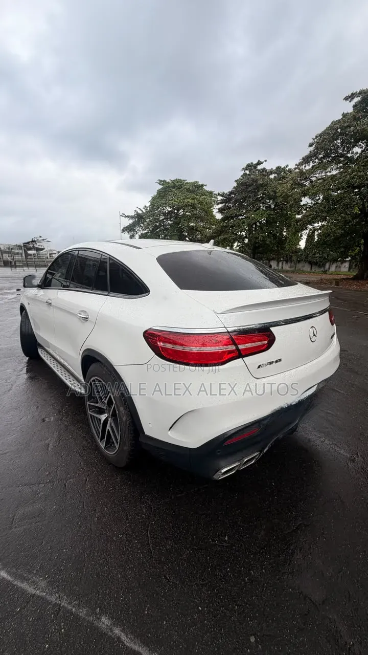 Mercedes-Benz GLE-Class 2016 White