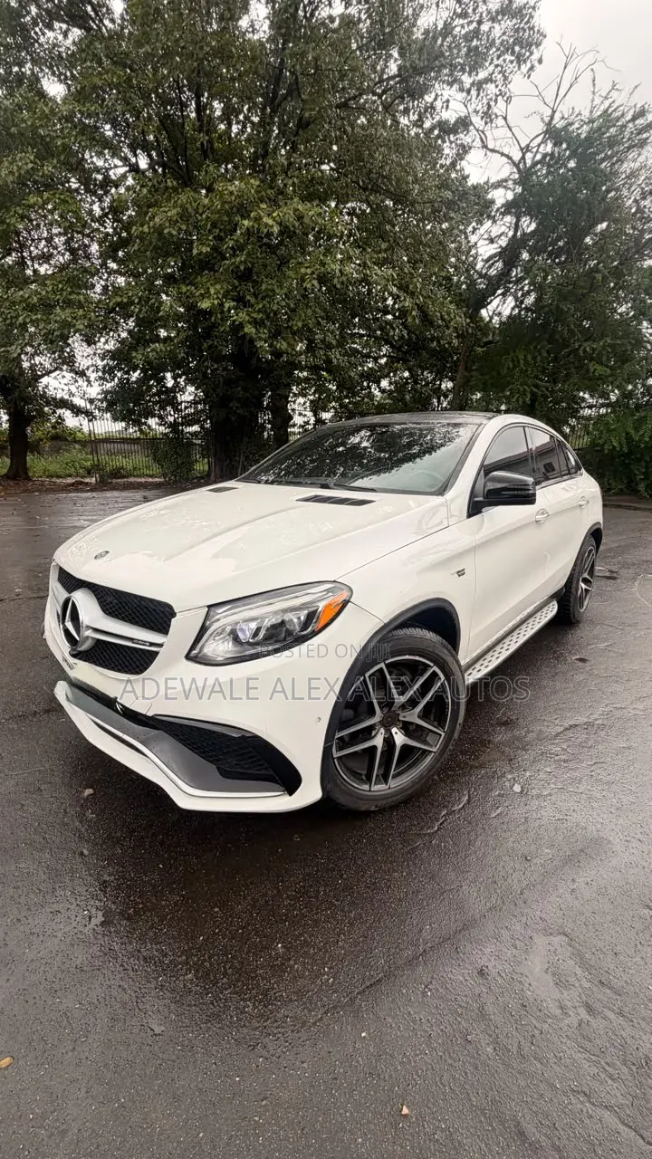 Mercedes-Benz GLE-Class 2016 White