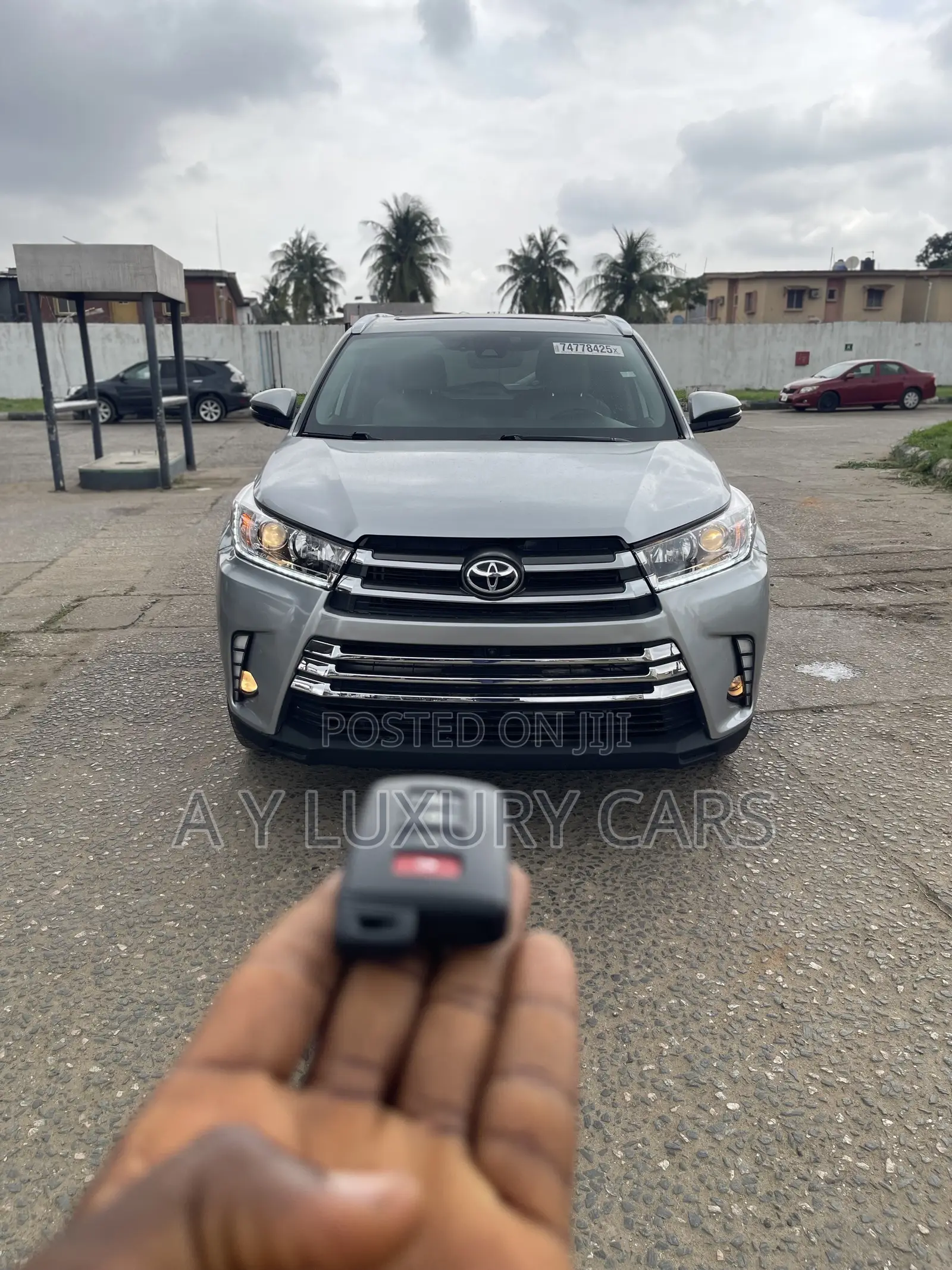 Toyota Highlander Limited Platinum 2019 Silver