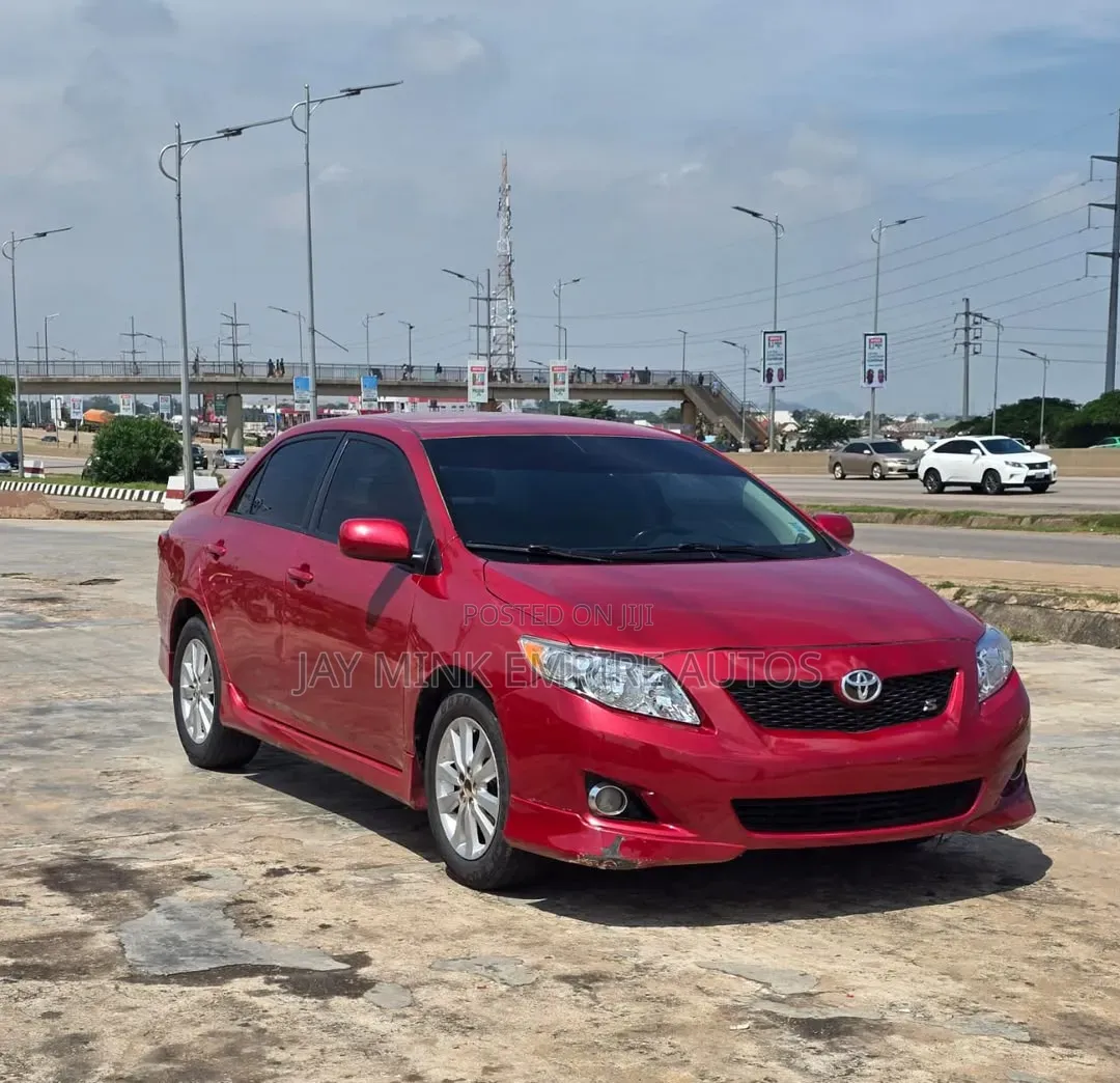 Toyota Corolla 2010 Red