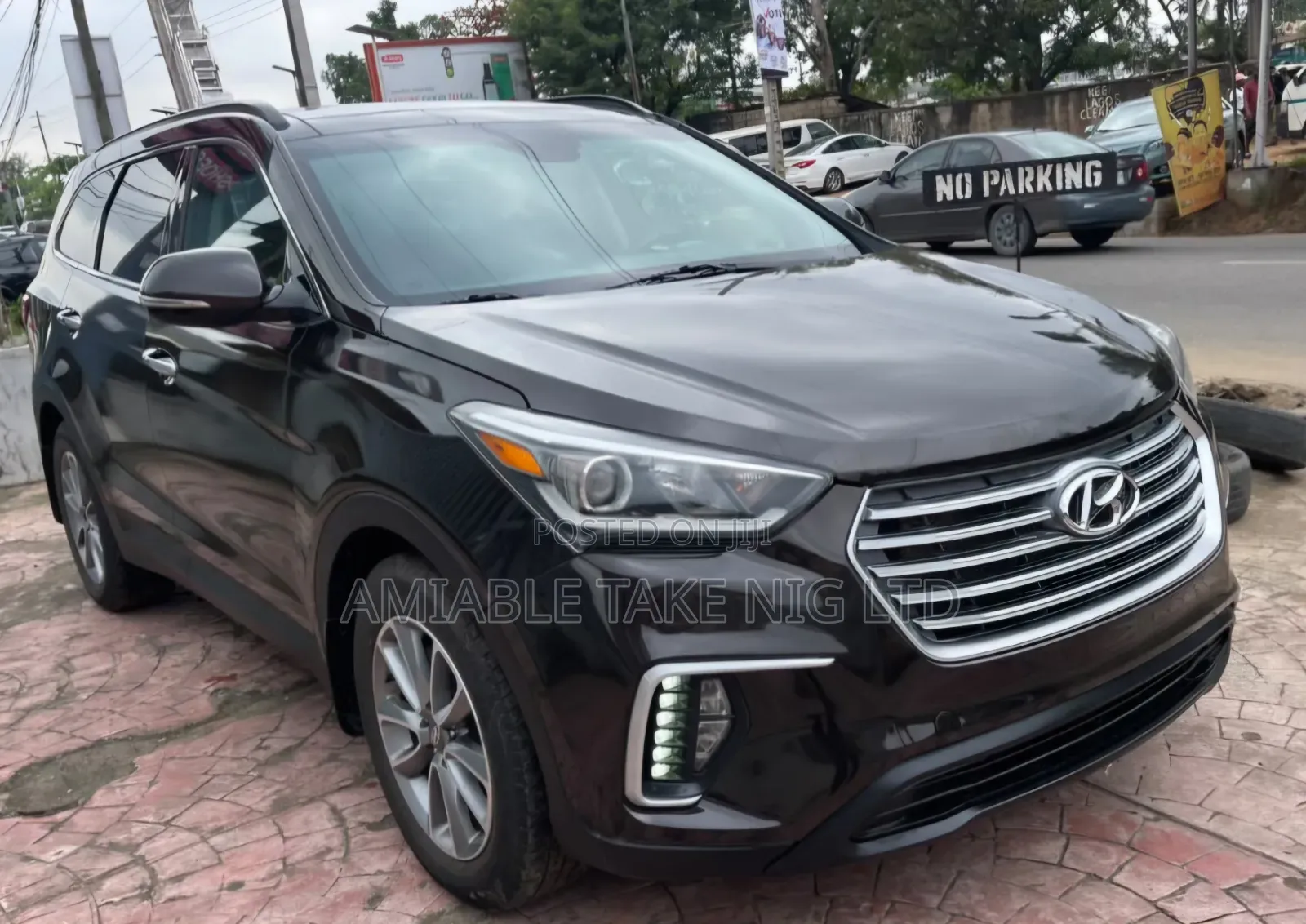 Hyundai Santa Fe 2017 Brown