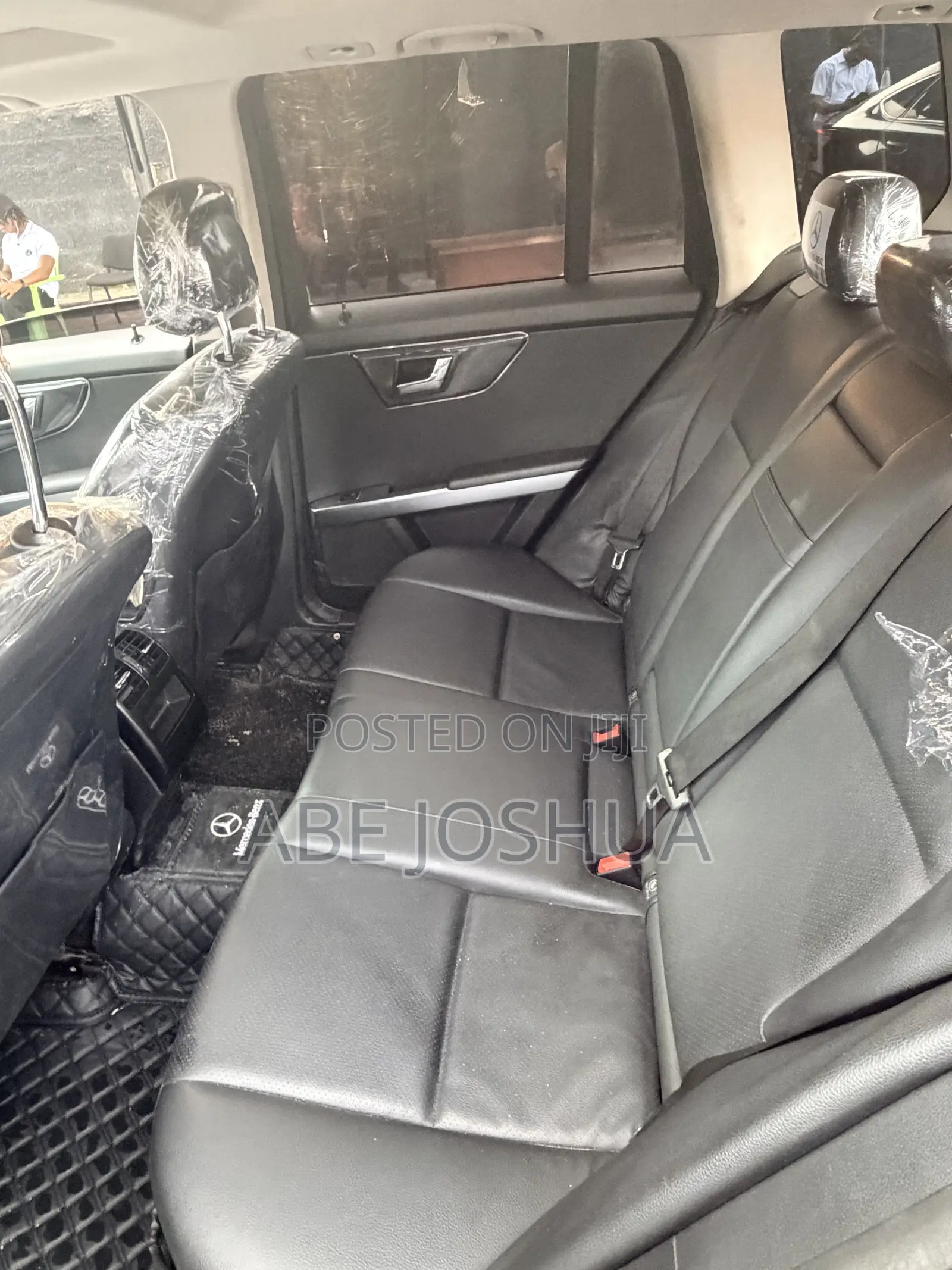 Mercedes-Benz C300 2010 Black