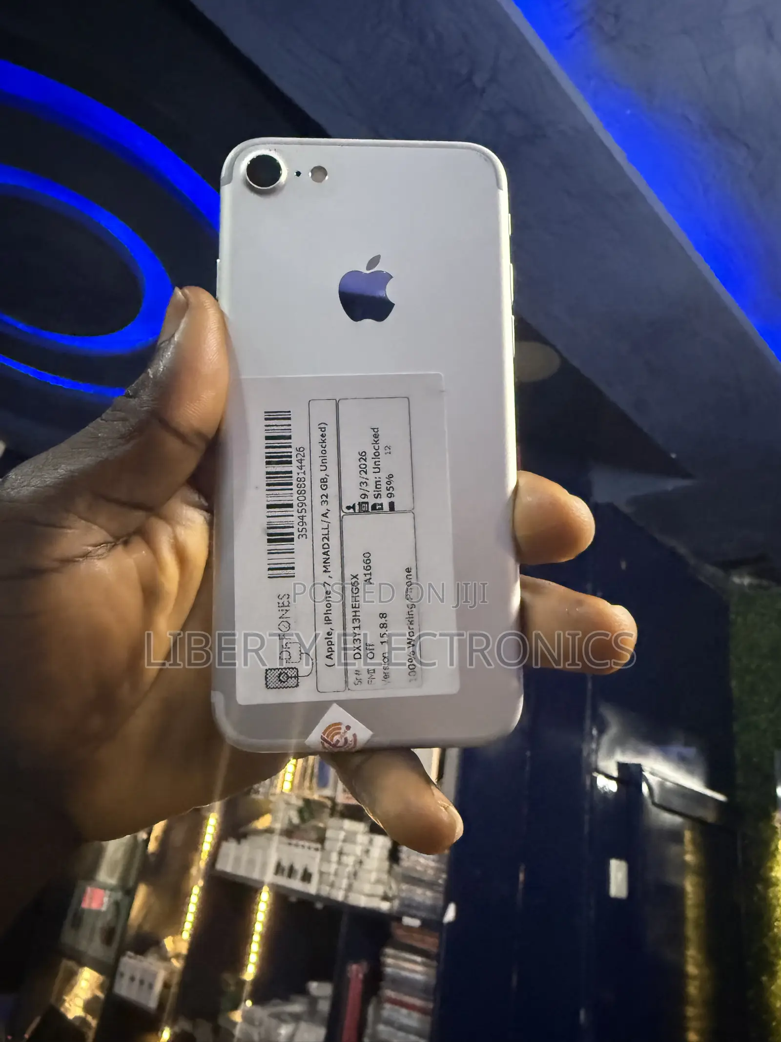 Apple iPhone 7 32 GB Gray