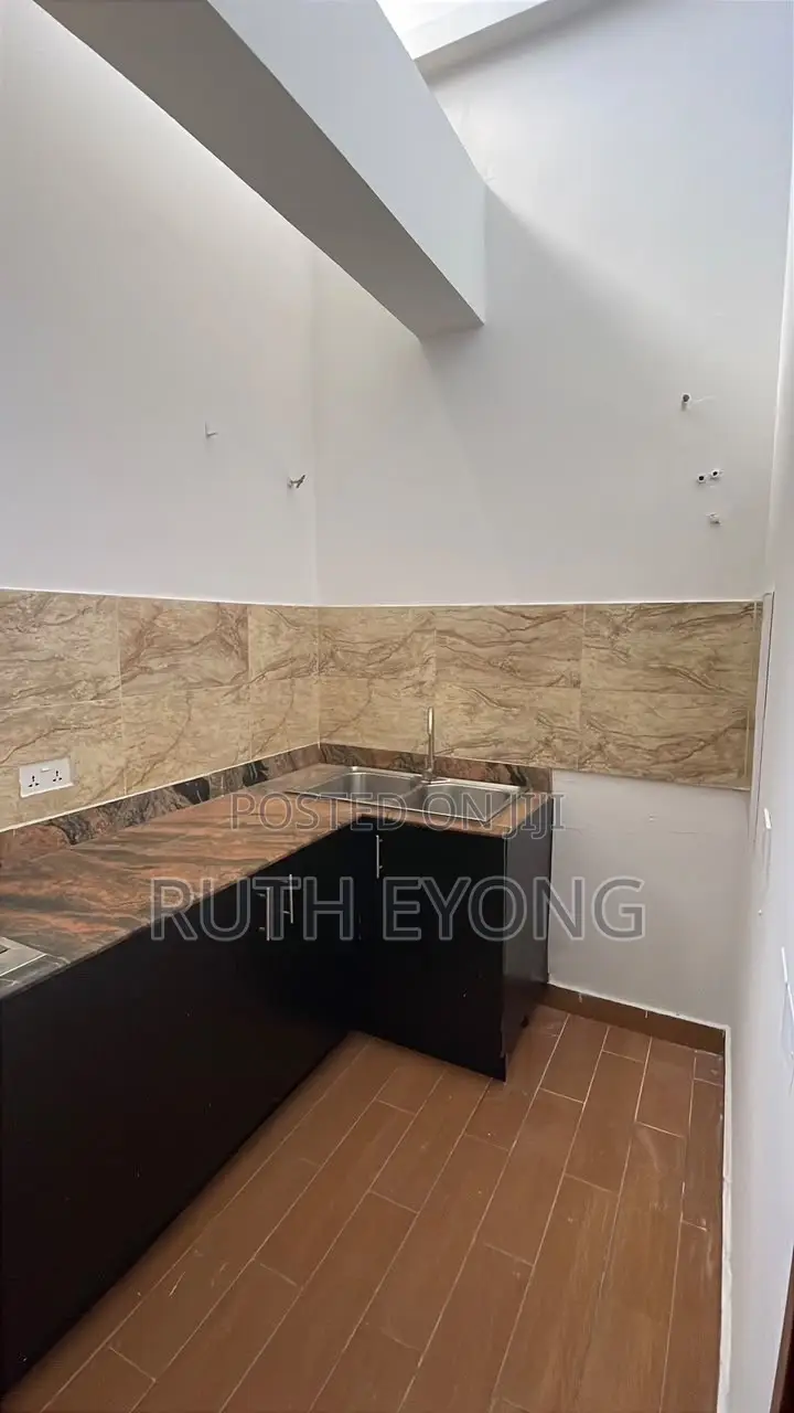 1bdrm Penthouse in Elf, Lekki Phase 1 for rent